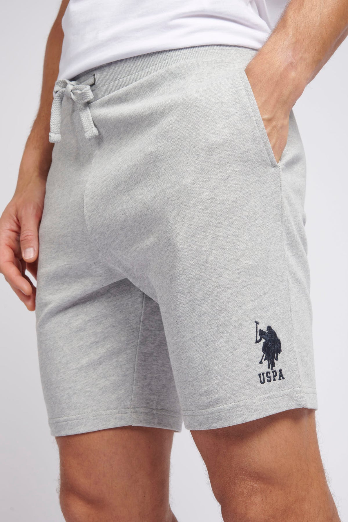 Mens Classic Fit Player 3 Sweat Shorts in Mid Grey Marl