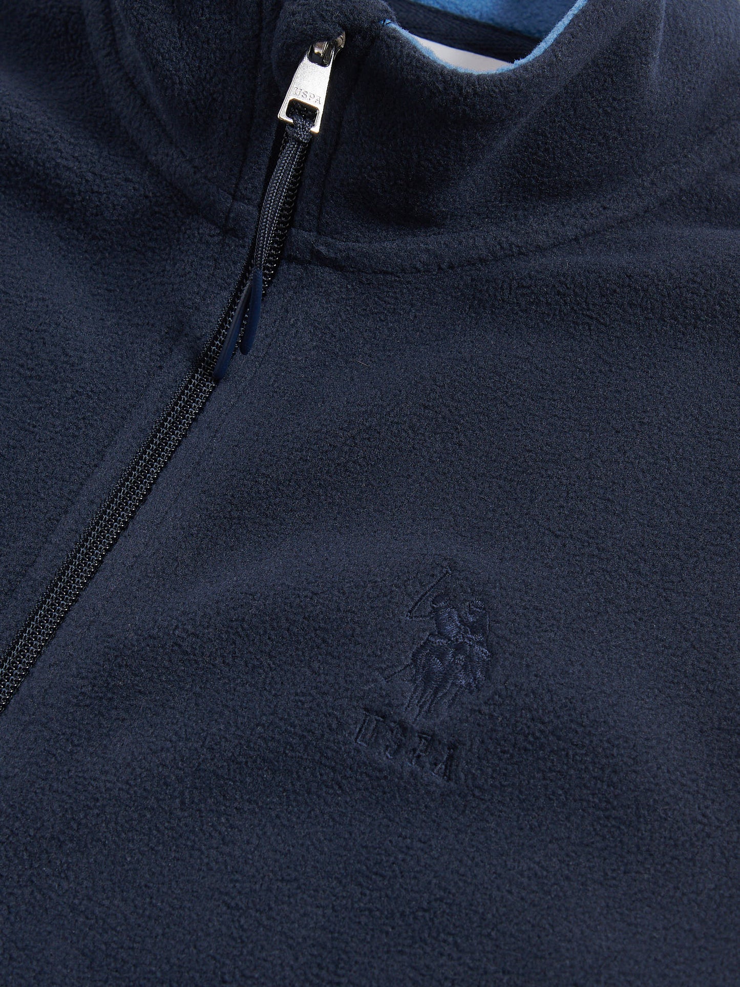 Mens Micro Fleece Gilet in Dark Sapphire Navy / Moonlight Blue DHM