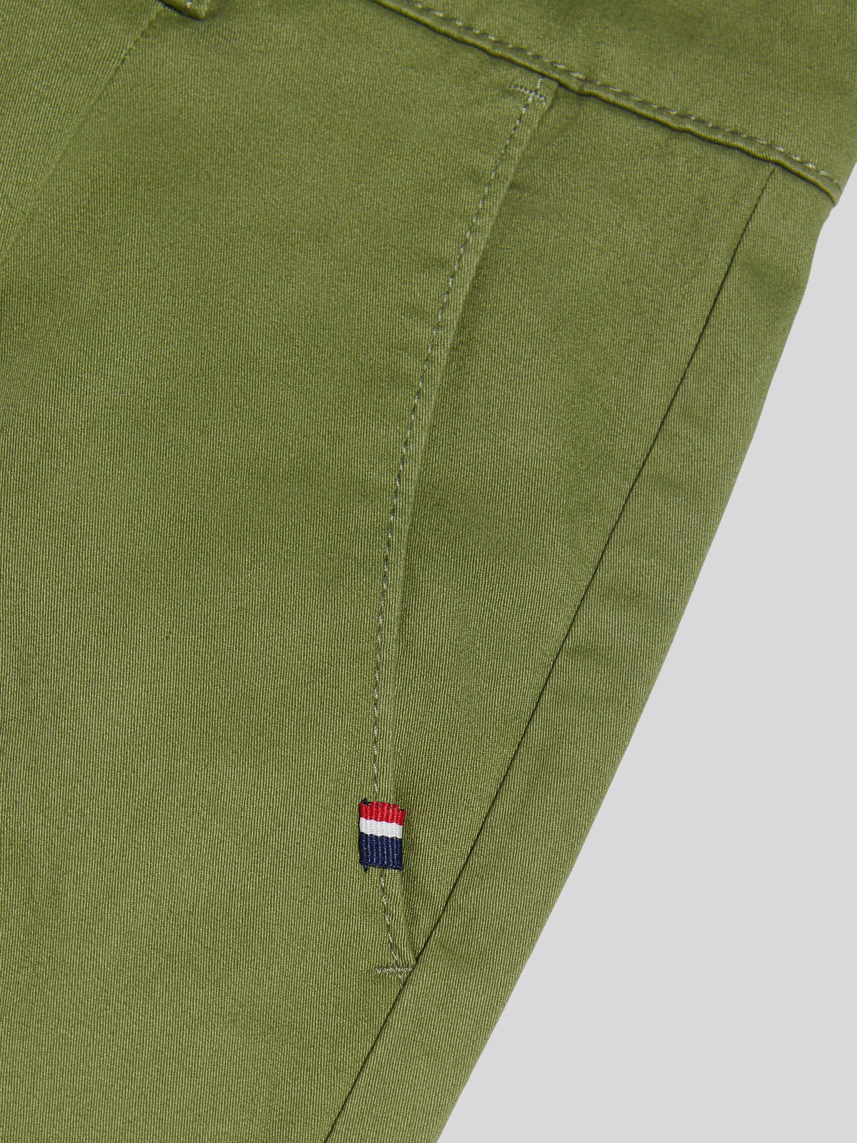 Mens Pleat Front Lightweight Chino Trousers Loden Green