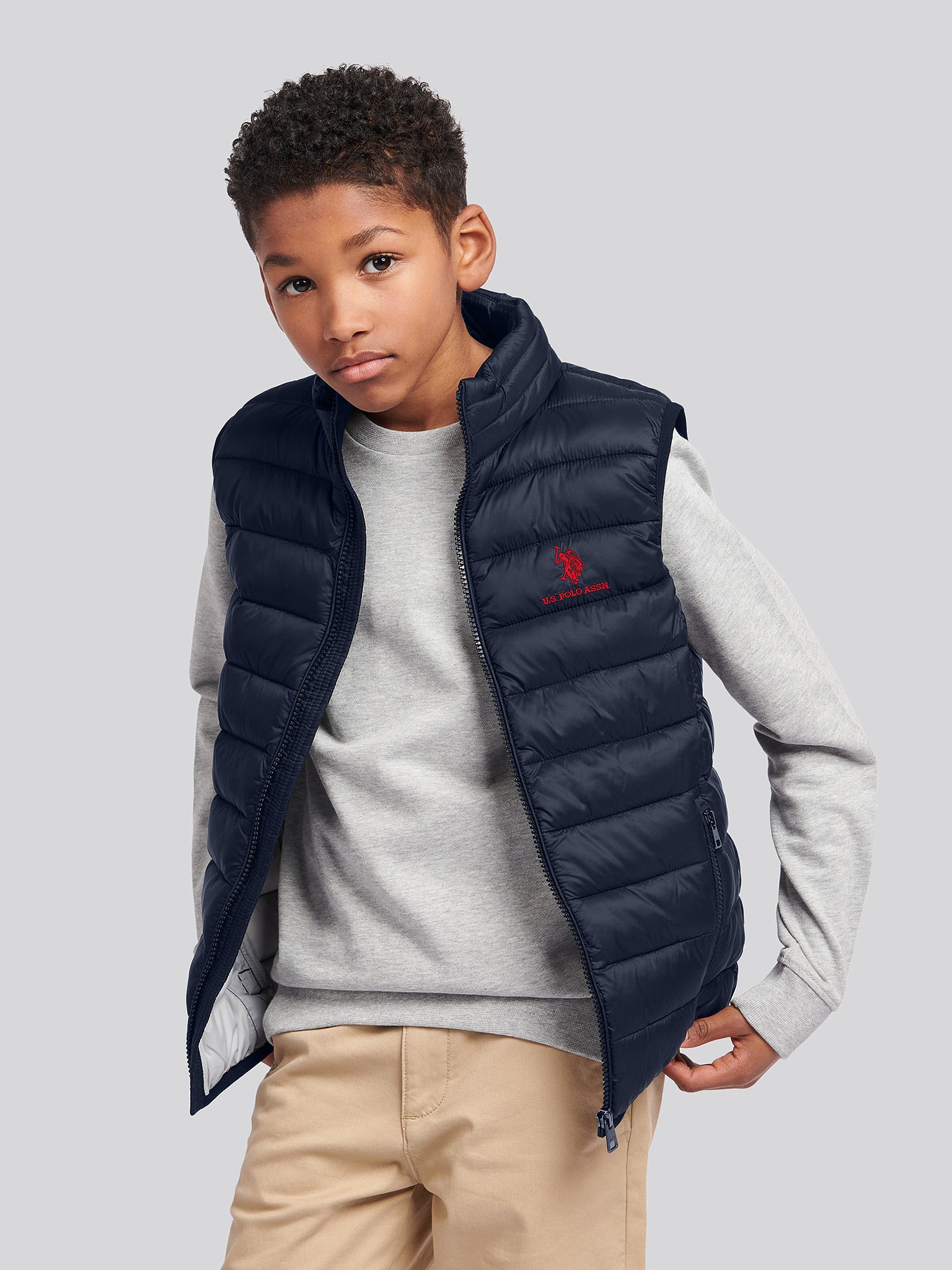 Boys Bound Quilted Gilet in Black Bright White DHM – Polo