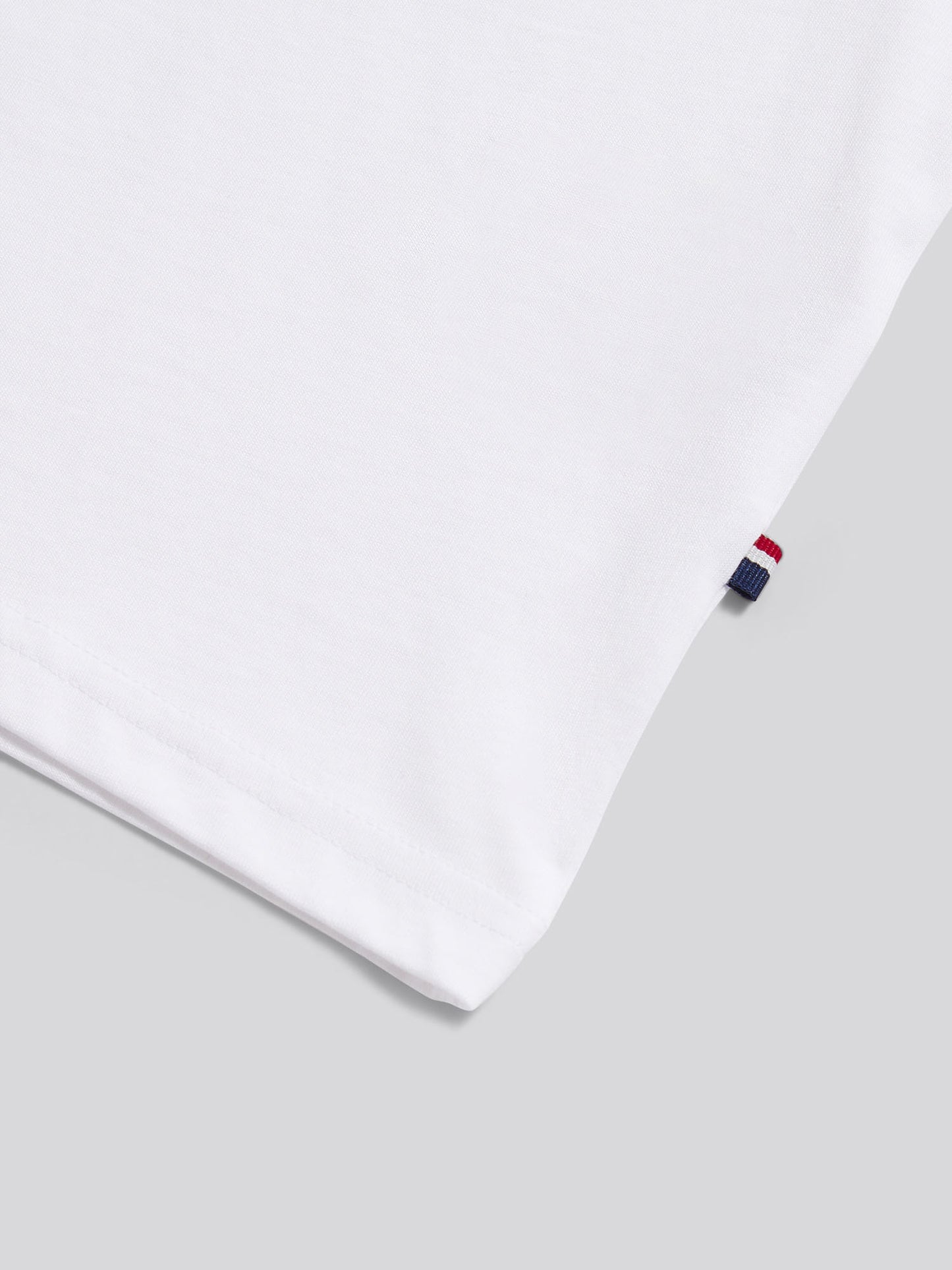 Boys Player 3 T-Shirt in White / Dark Sapphire Navy DHM