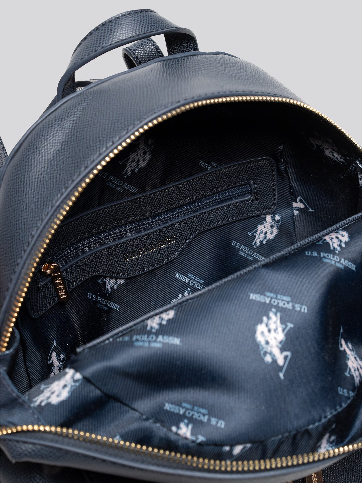 Womens Jones Backpack in Navy