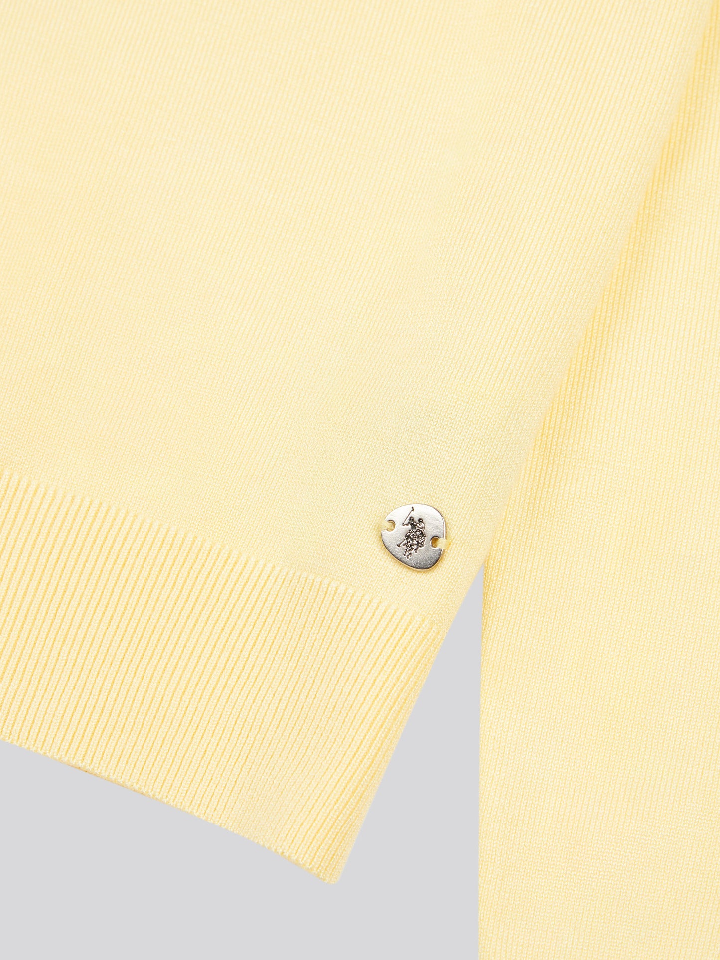 Womens Crew Neck Jumper in Mellow Yellow