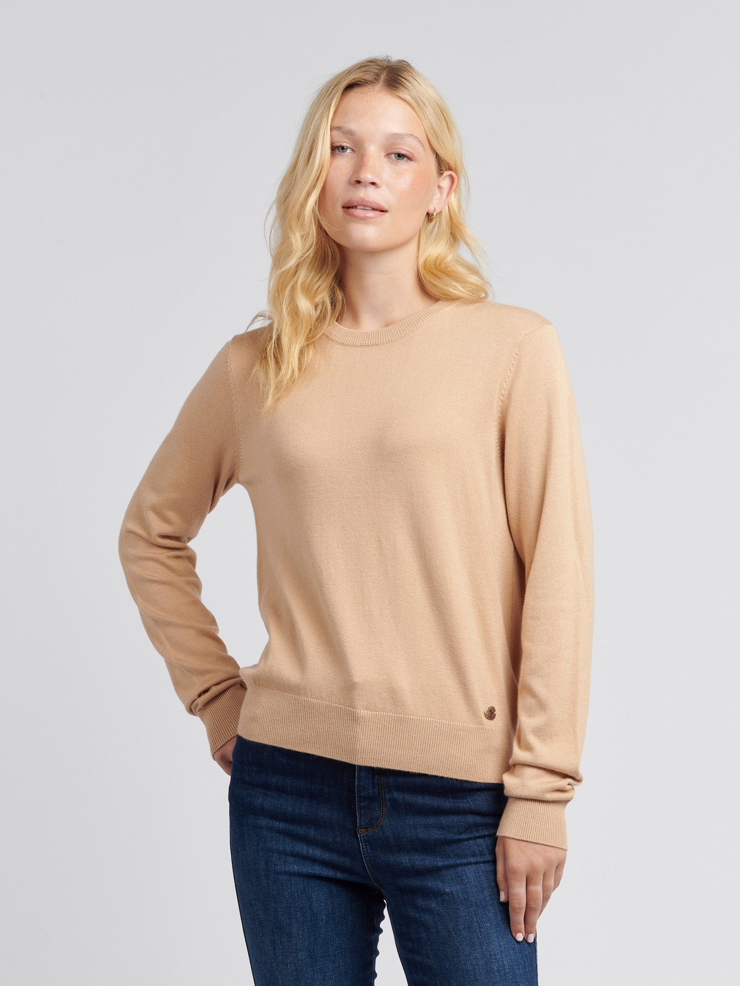 Womens Crew Neck Jumper in Cuban Sand – Polo UK