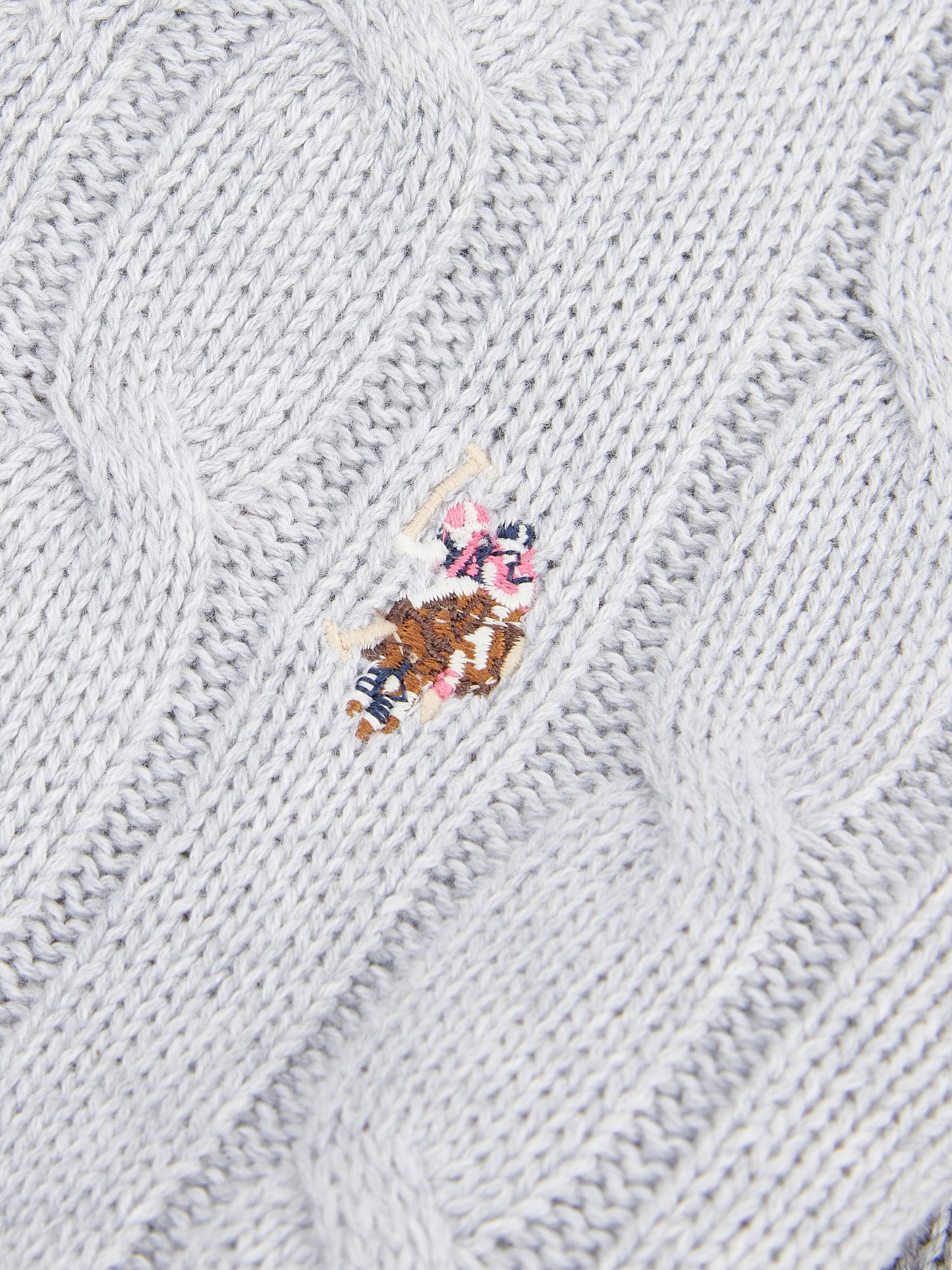 Womens V-Neck Cable Jumper in Pearl Grey Marl