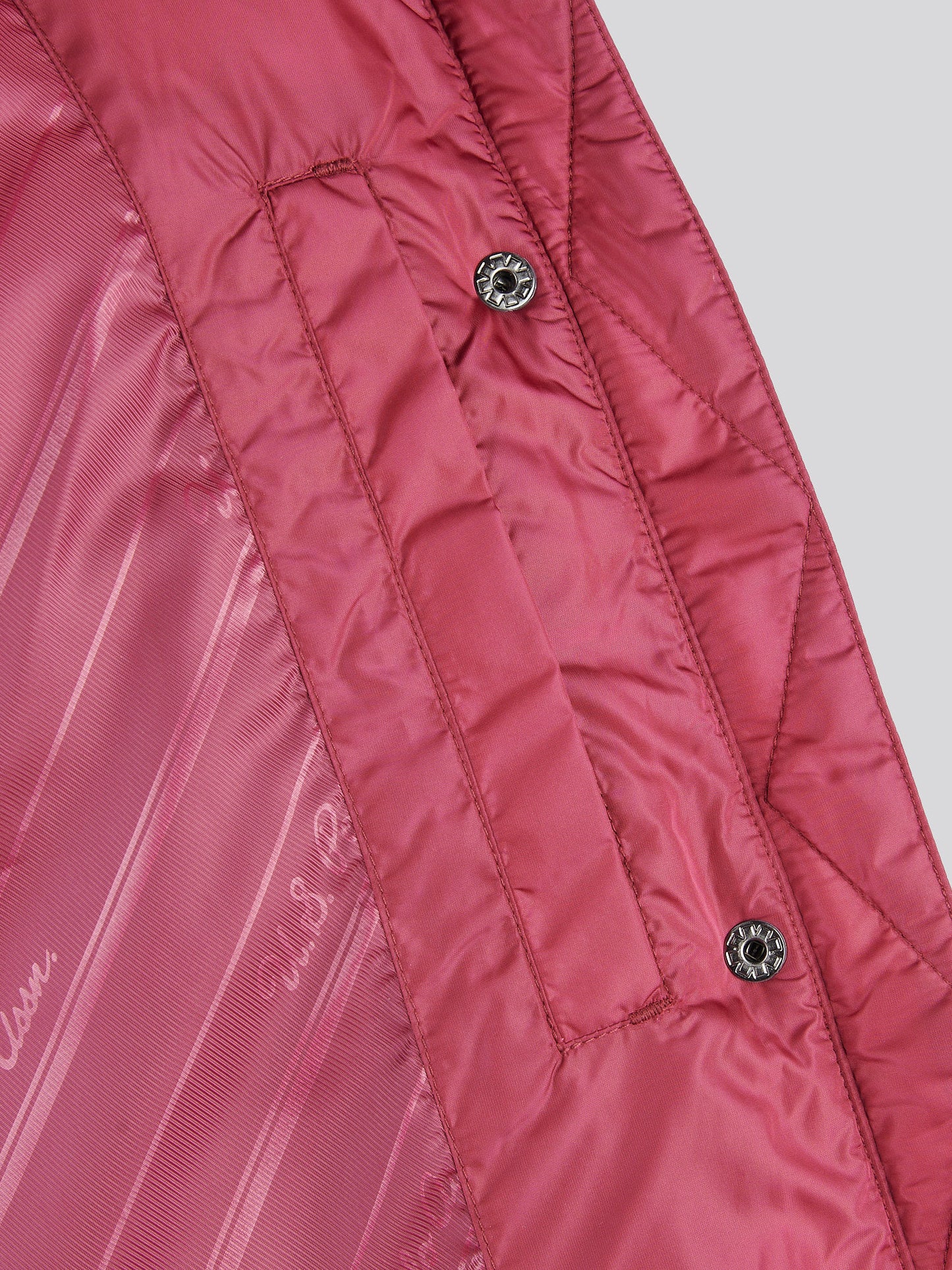 Womens Sateen Puffer Jacket in Beaujolais