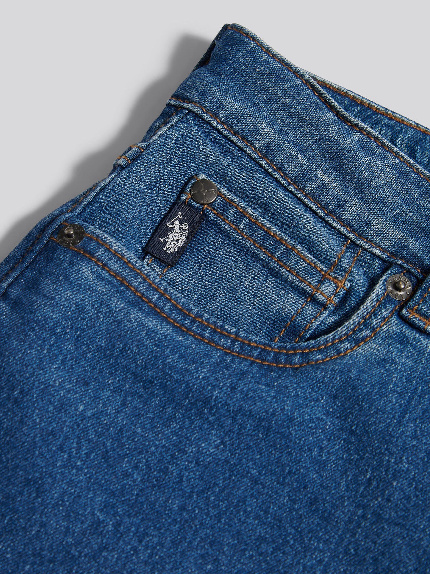 Womens Wide Fit Jean Mid Wash