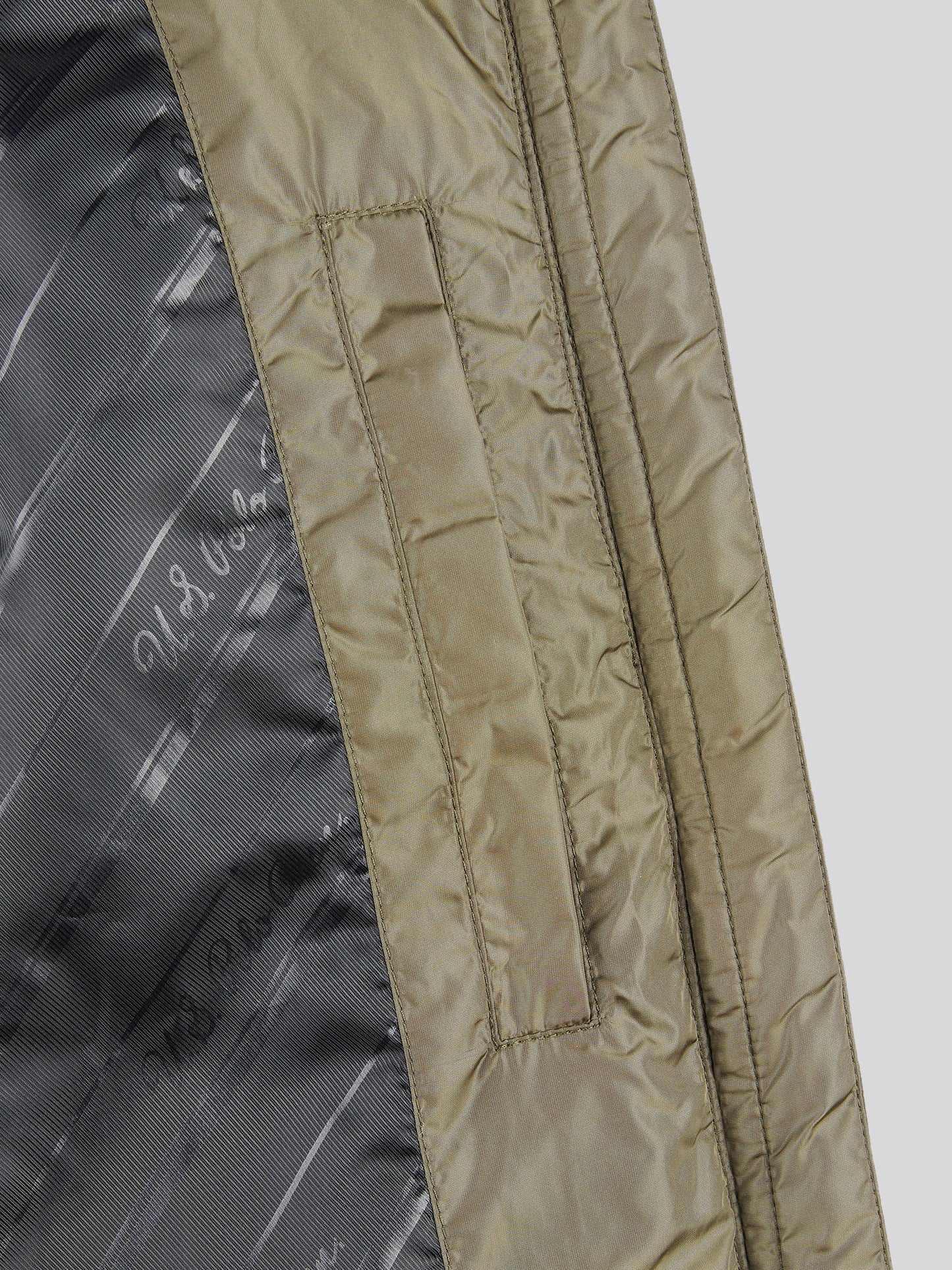 Womens Belted Puffer Jacket in Kalamata Green