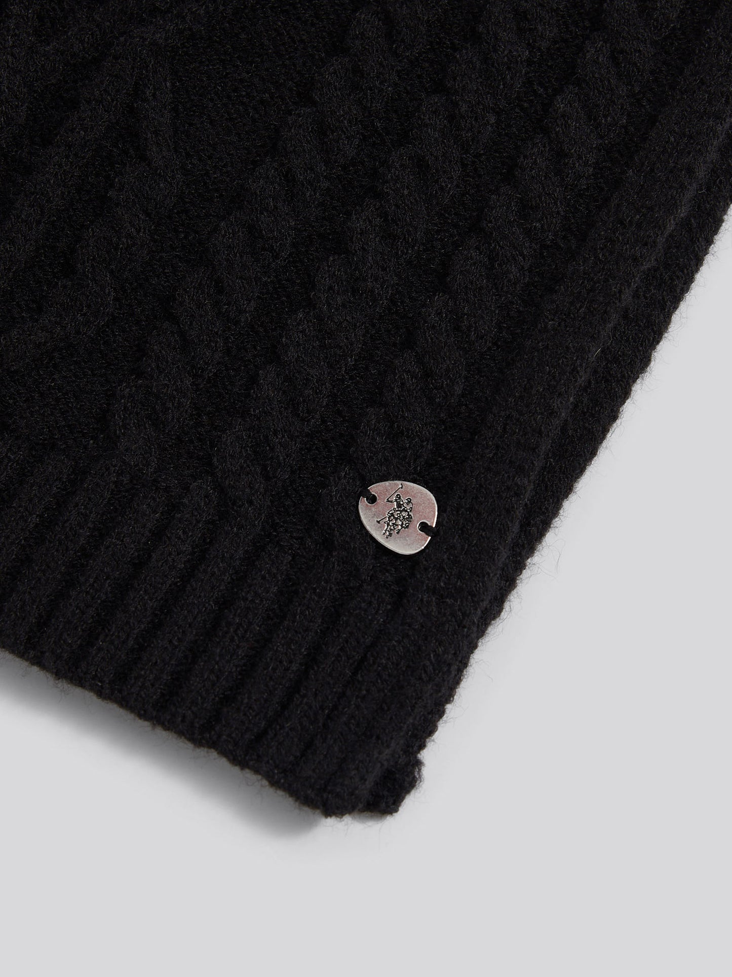 Womens Hanging Twist Cable Scarf in Black