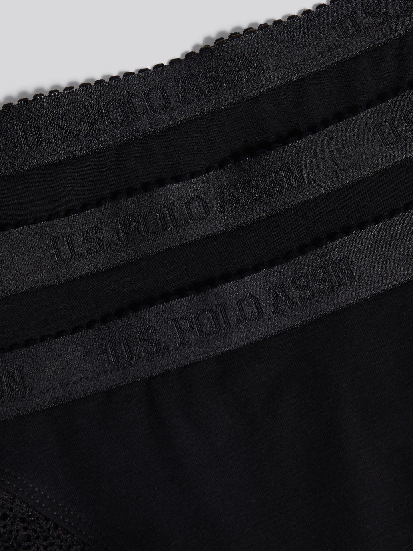 Womens 3 Pack Scallop Edge Lace Trim Bikini Brief in Black