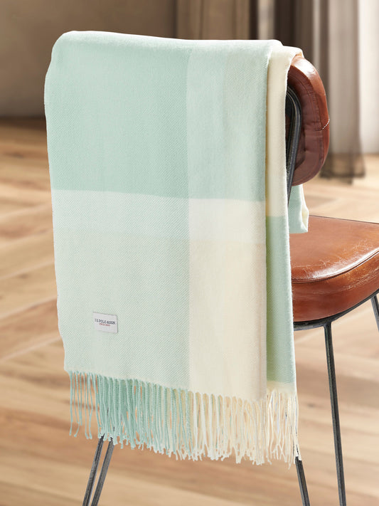 Luxurious Soft Check Boxed Throw in Harbour Grey