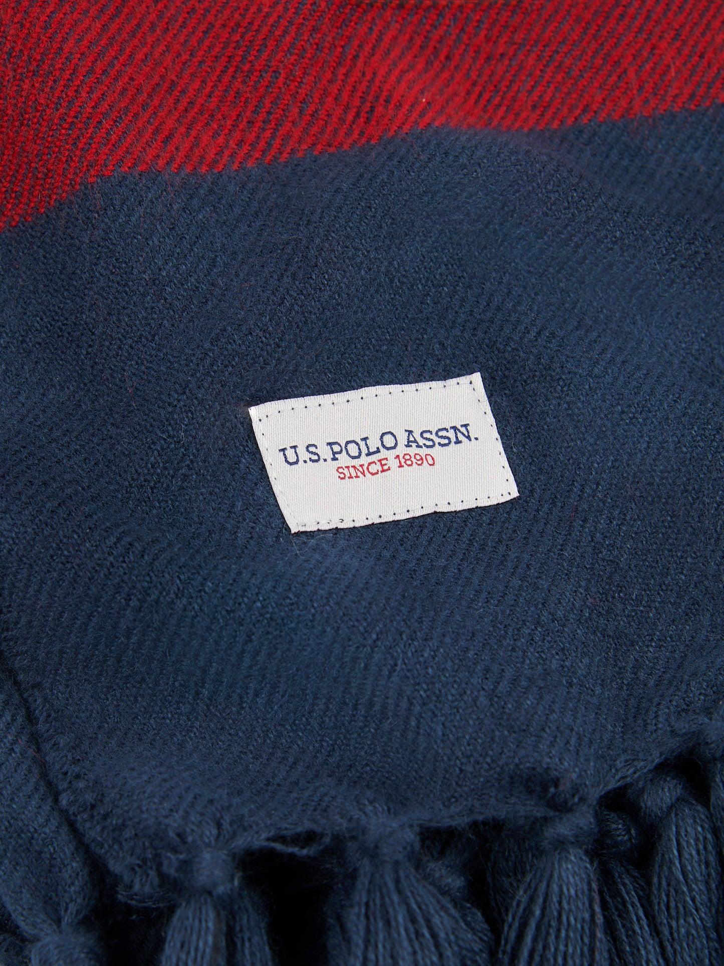 Luxurious Boucle Border Stripe Boxed Throw in Vapor Blue