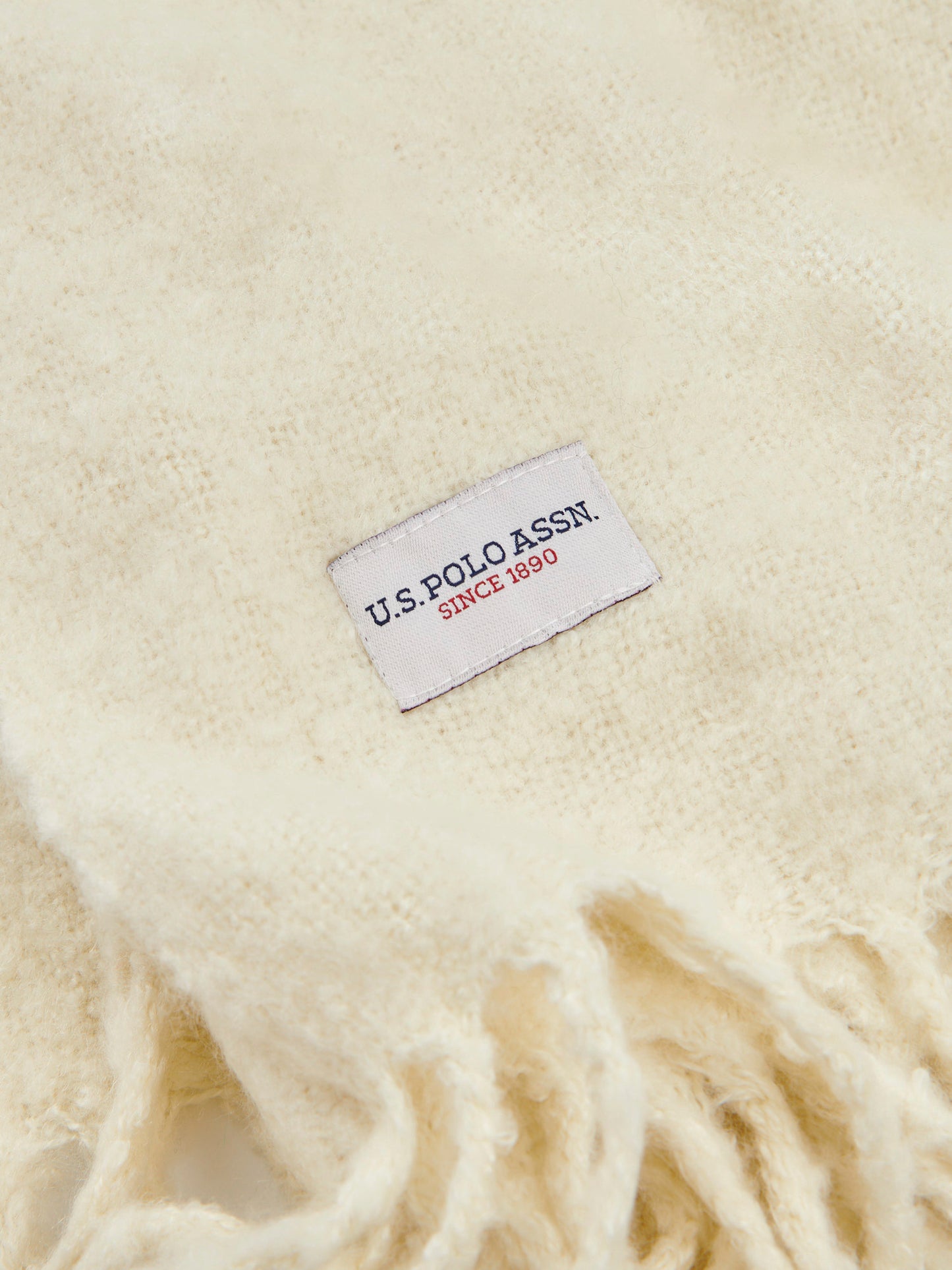 Premium Super Soft Hanging Throw in Light Gray