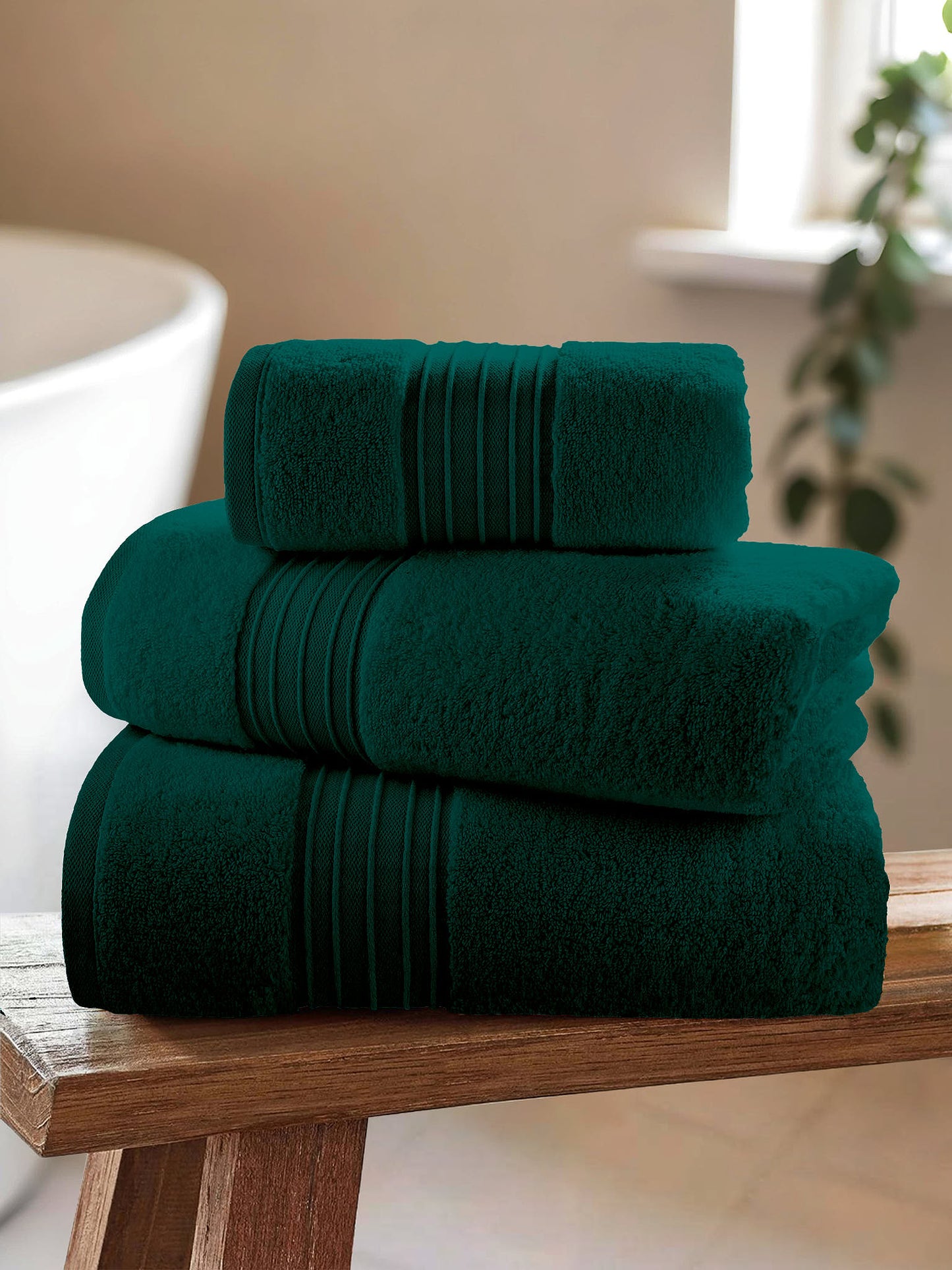 Pure Cotton Zero Twist Towel in Shaded Spruce