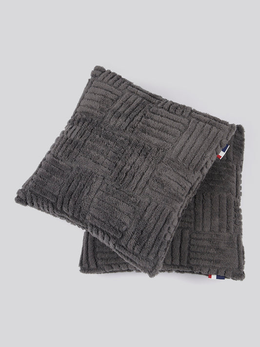 Premium Terrazzo Jacquard 2-Cushion Set in Tornado