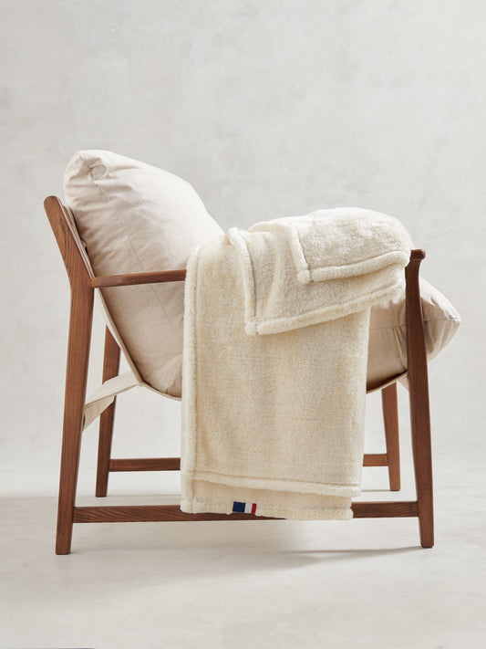 Premium Fleece Throw Coconut Milk