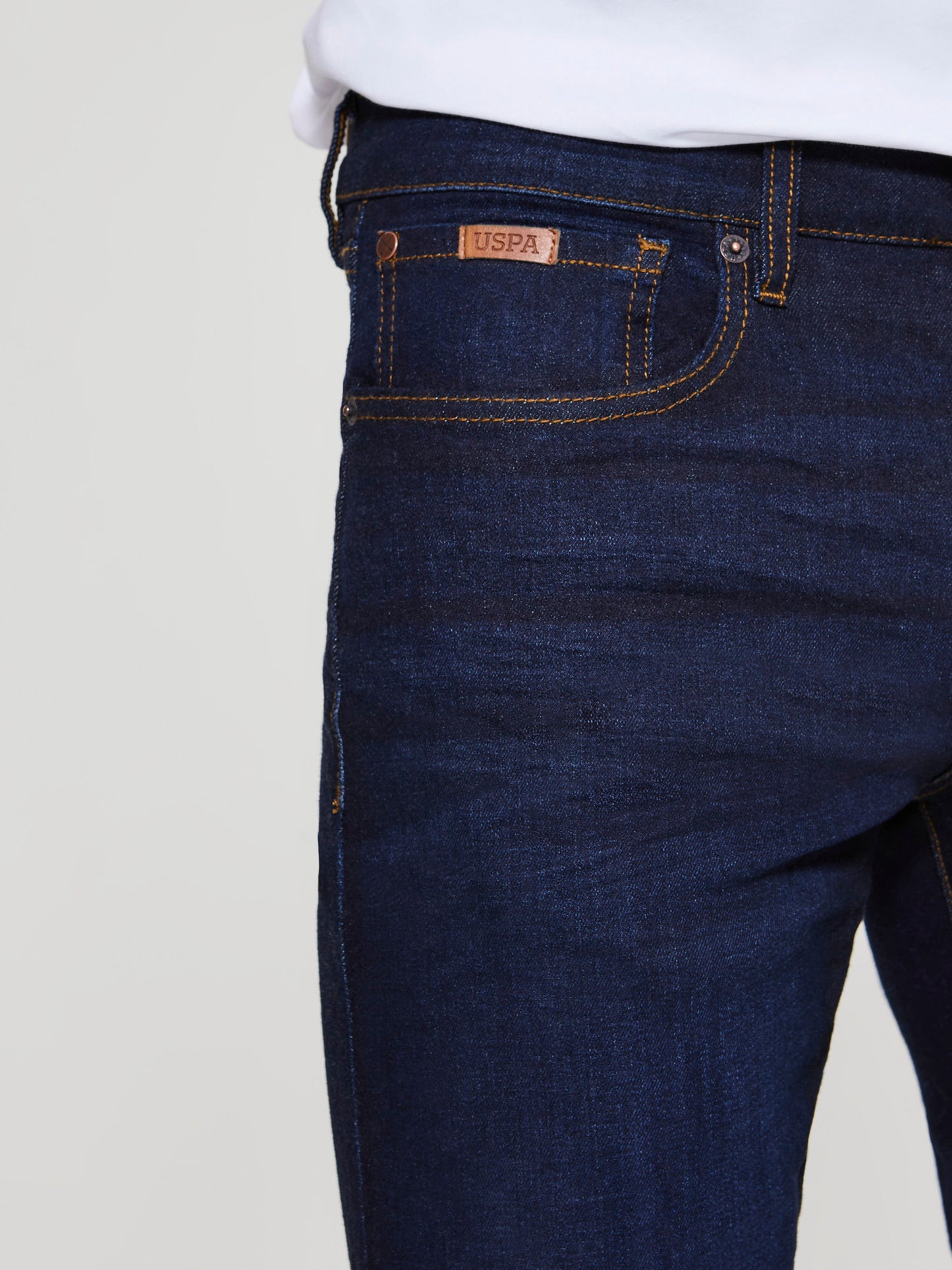 Mens 5 Pocket Slim Fit Denim Jeans in Rinse Wash