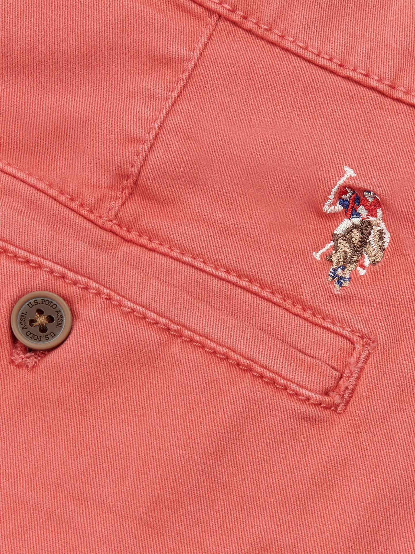 Mens Heritage Chino in Cranberry