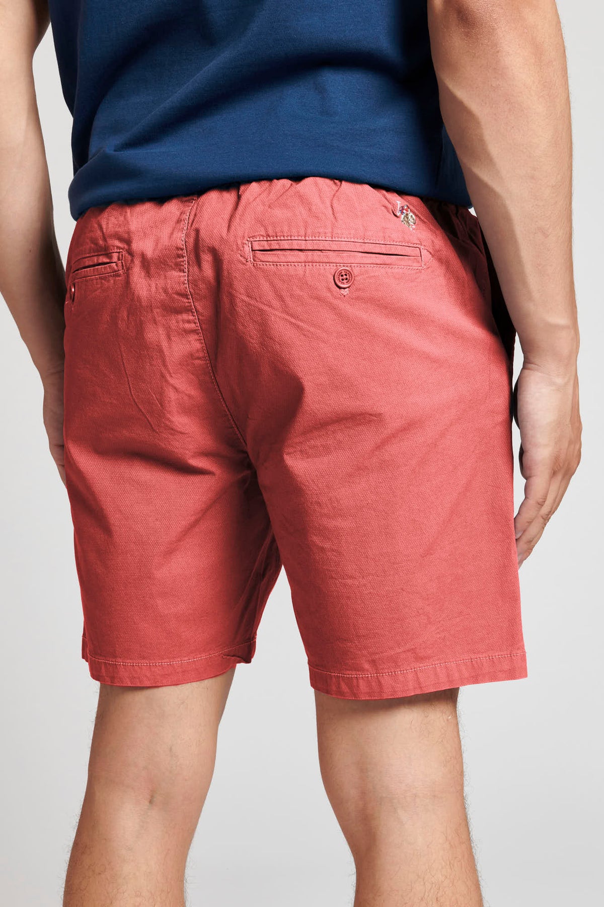 Mens Dobby Shorts in Cranberry