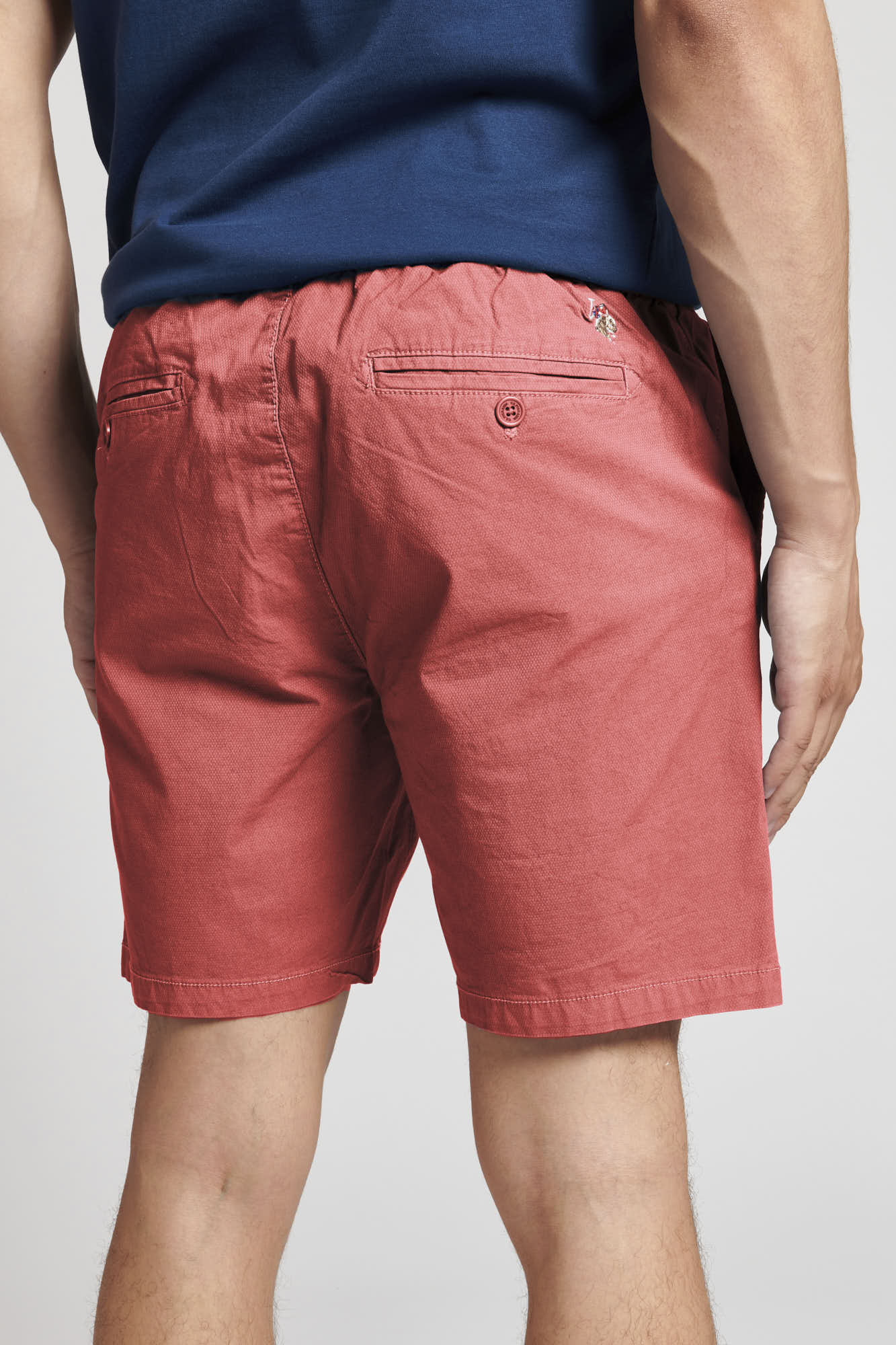 Mens Dobby Shorts in Cranberry