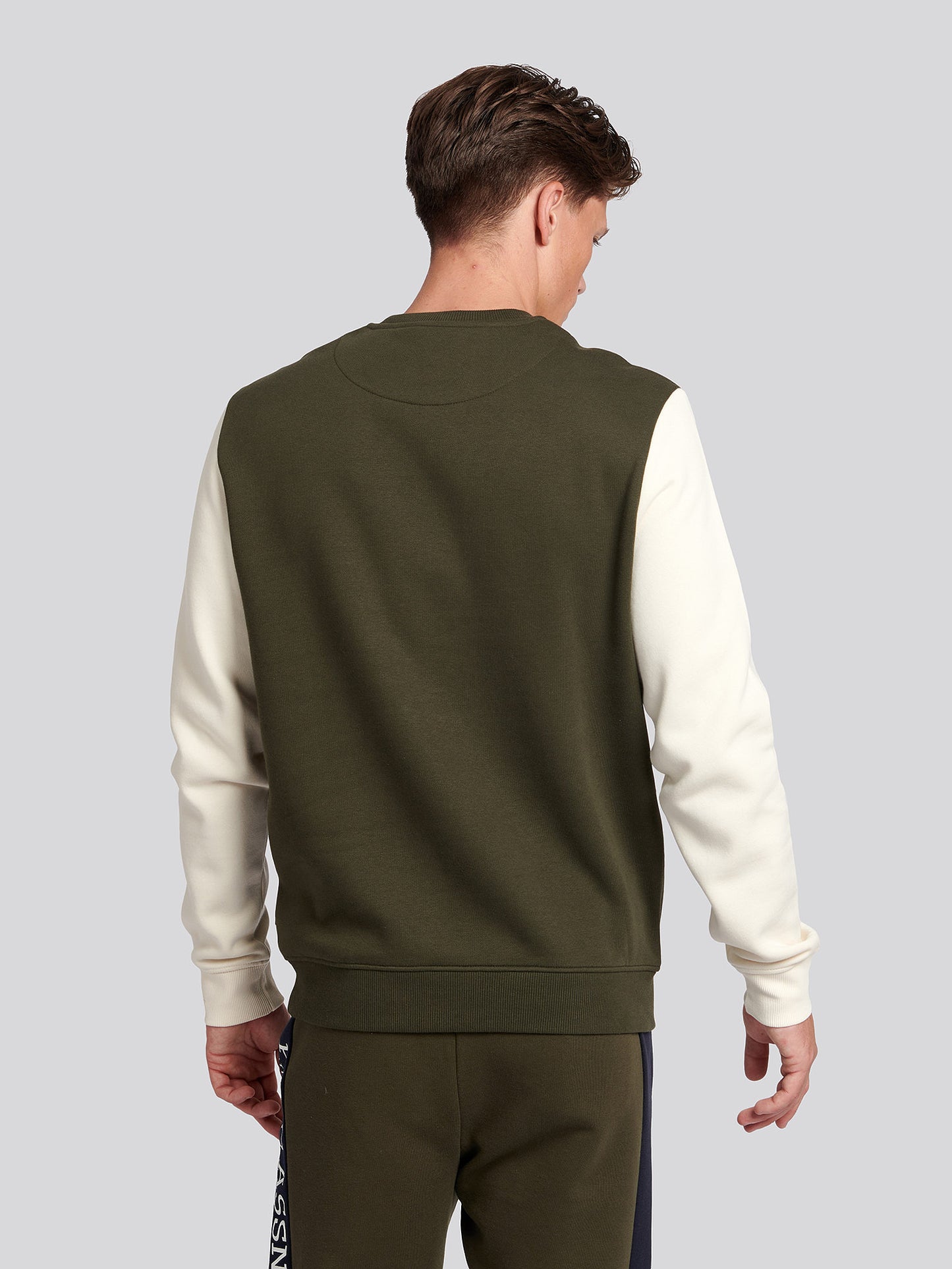 Mens Sports Crew Neck Sweatshirt in Forest Night