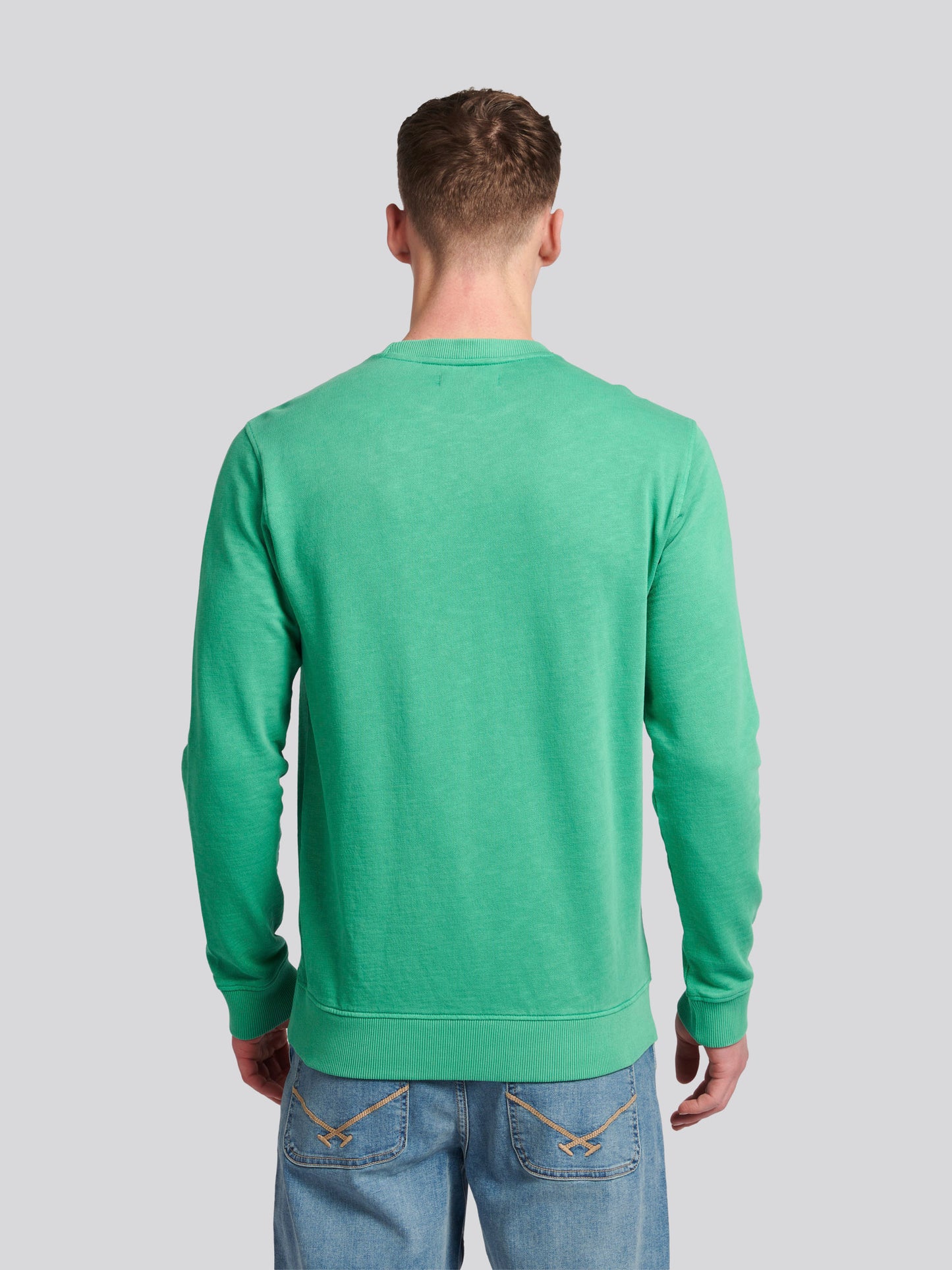 Mens Garment Dye Crew Neck Sweatshirt in Golf Green