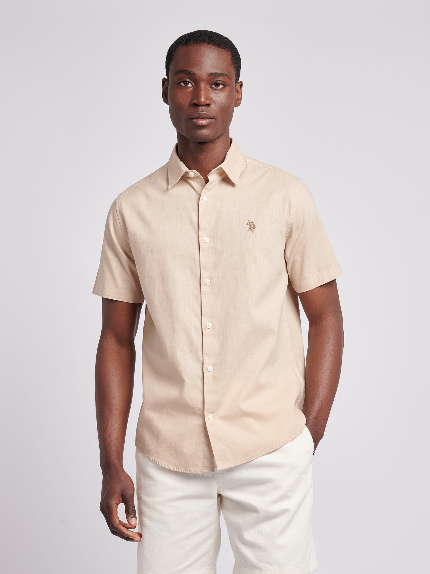 Mens Linen Blend Short Sleeve Shirt in Doeskin