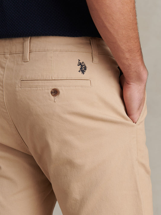 Mens Classic Chinos Shorts in Cornstalk