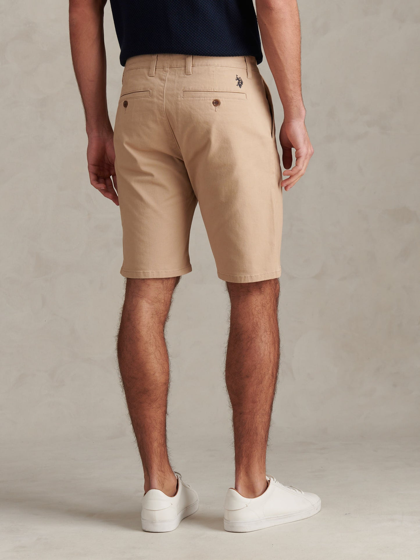 Mens Classic Chinos Shorts in Cornstalk