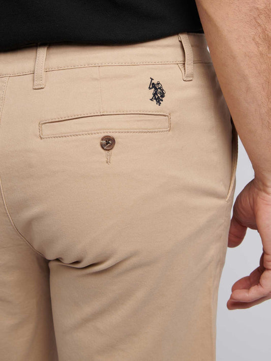 Mens Classic Chinos Shorts in Cornstalk