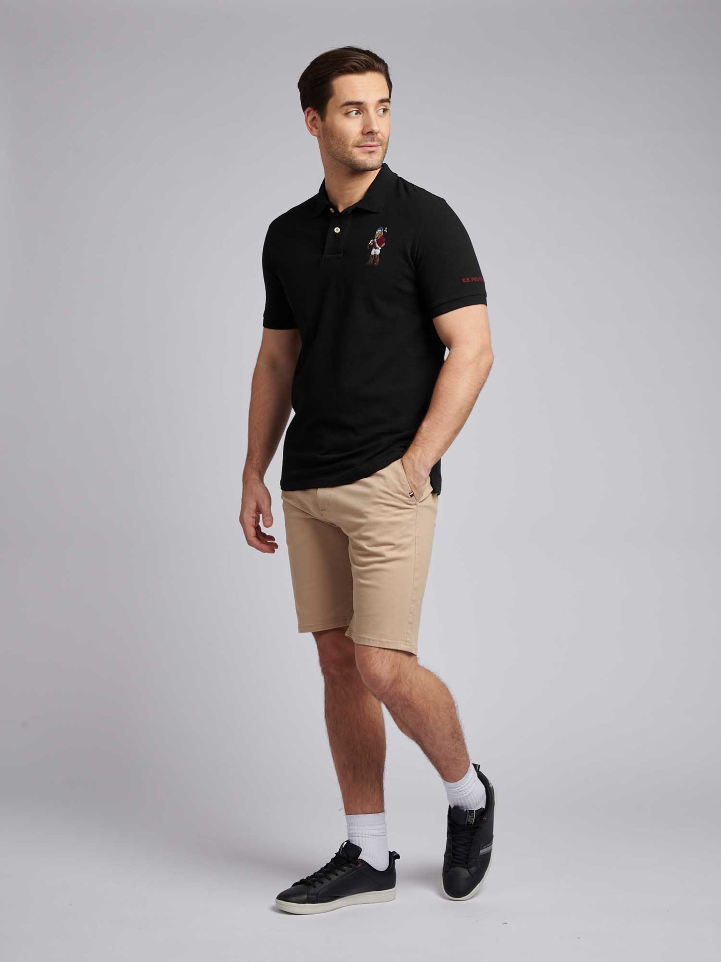 Mens Classic Chinos Shorts in Cornstalk