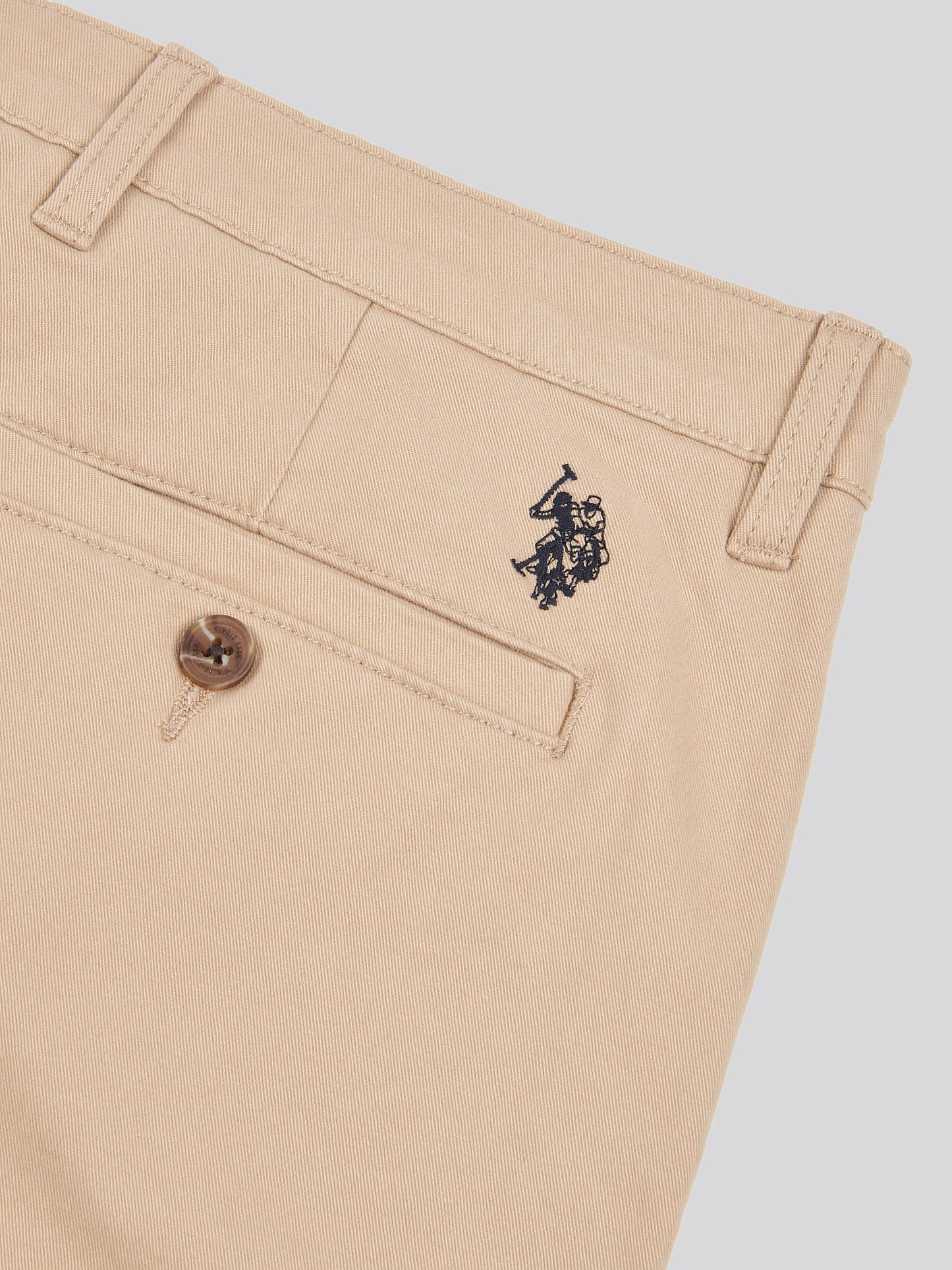 Mens Classic Chinos Shorts in Cornstalk