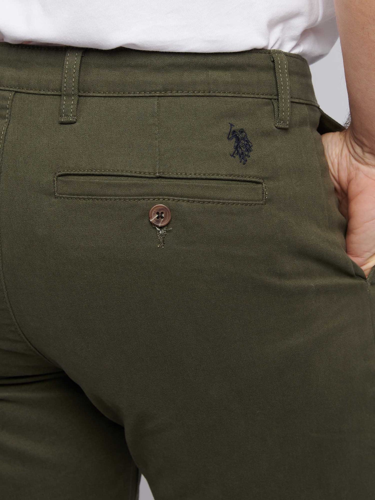 Mens Classic Chinos Shorts in Forest Night