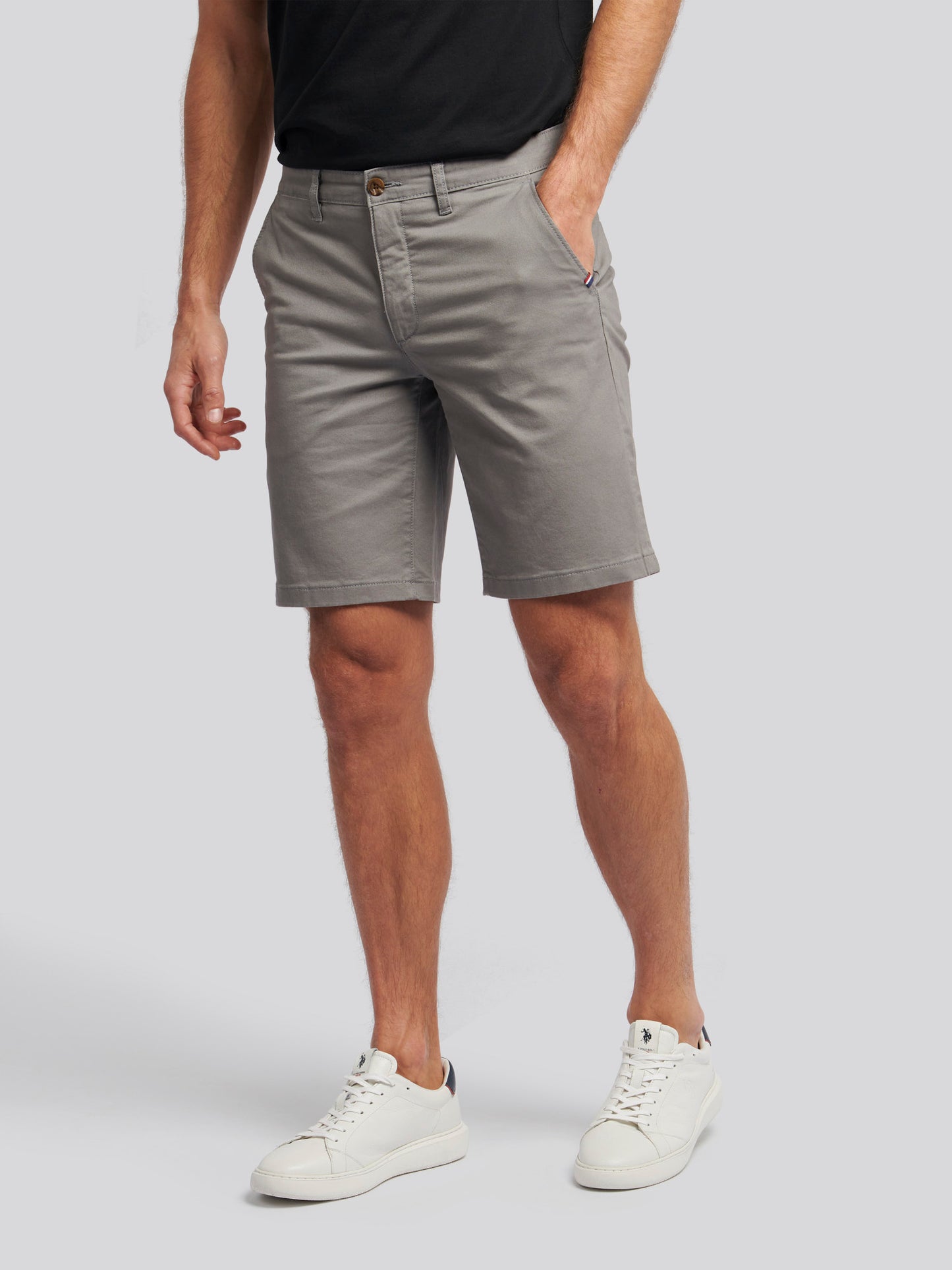 Mens Classic Chinos Shorts in December Sky