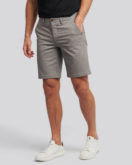 Mens Classic Chinos Shorts in December Sky