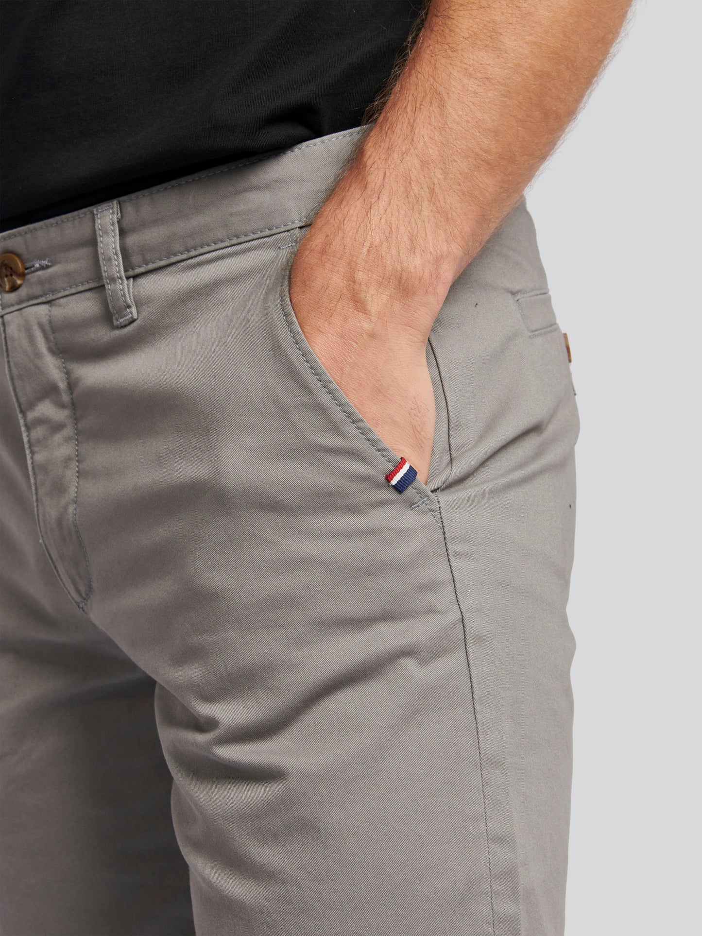 Mens Classic Chinos Shorts in December Sky