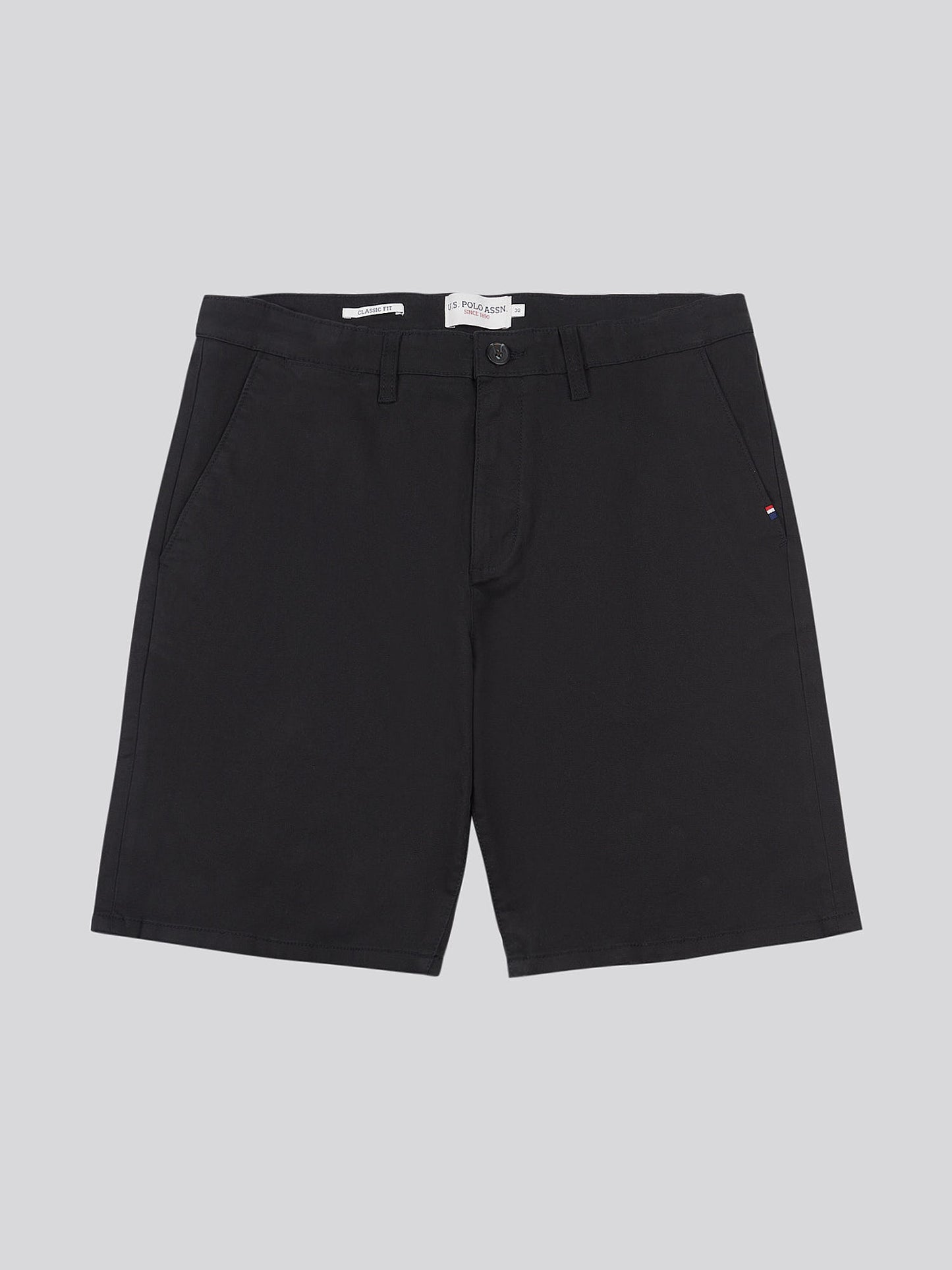 Mens Classic Chinos Shorts in Black Bright White DHM