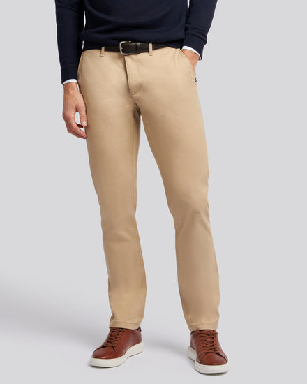 Mens Classic Chinos in Cornstalk