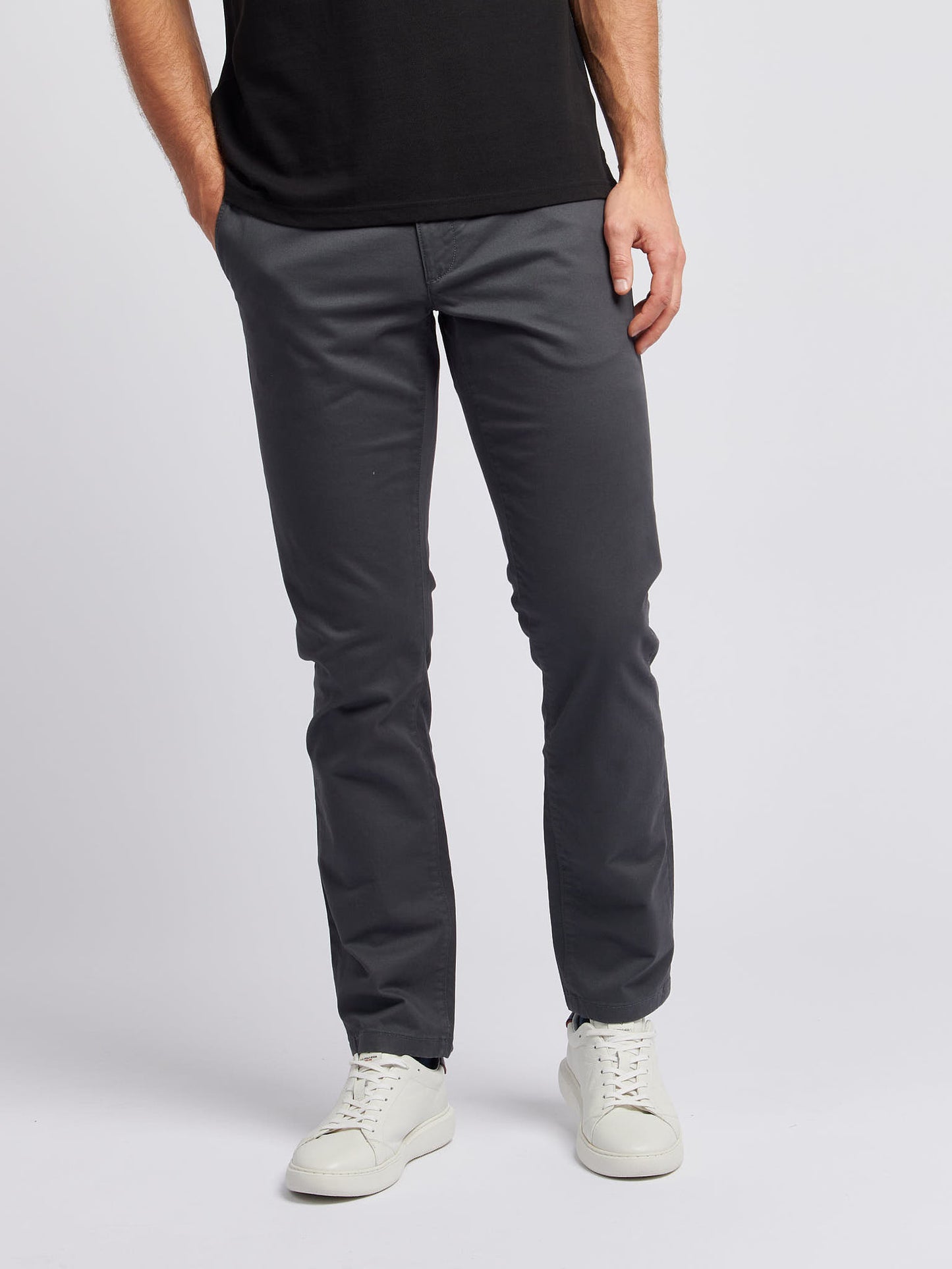 Mens Classic Chinos in Ebony