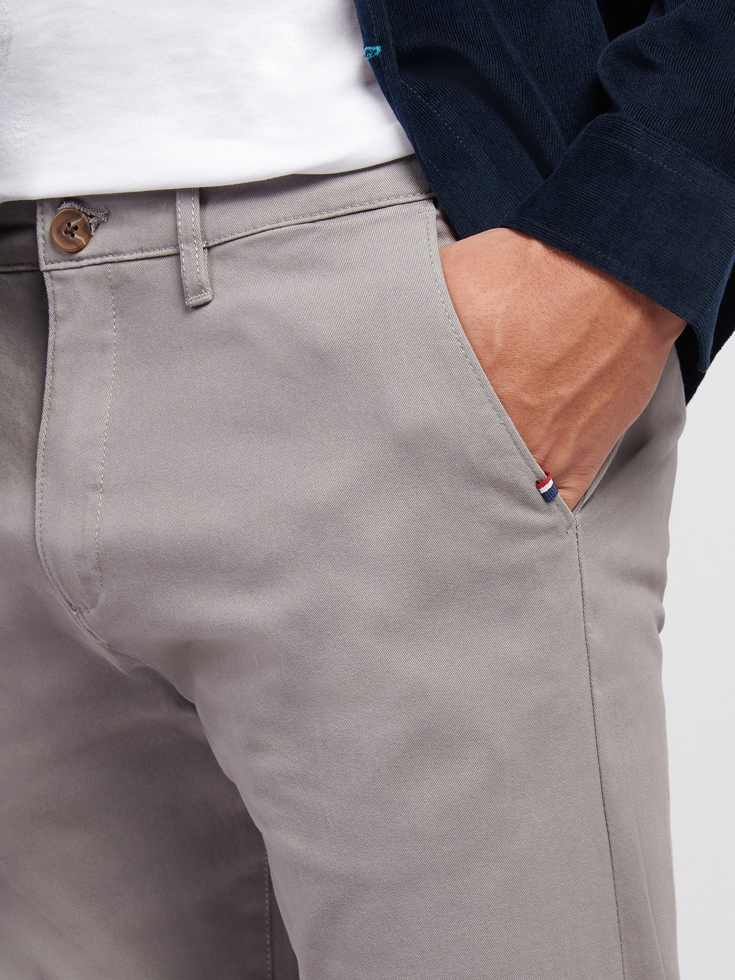 Mens Classic Chinos in December Sky