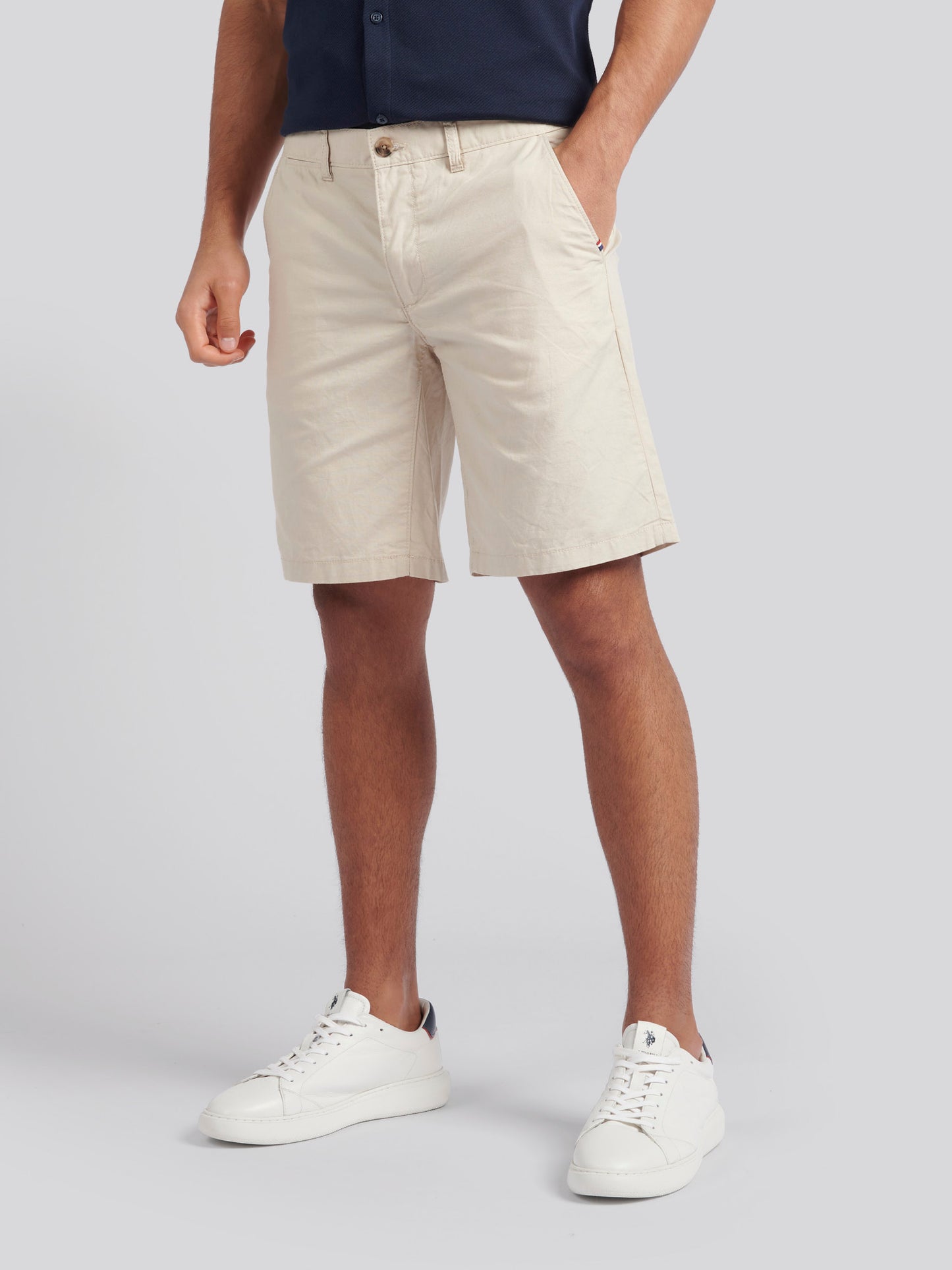 Mens Linen Blend Chino Shorts in French Oak