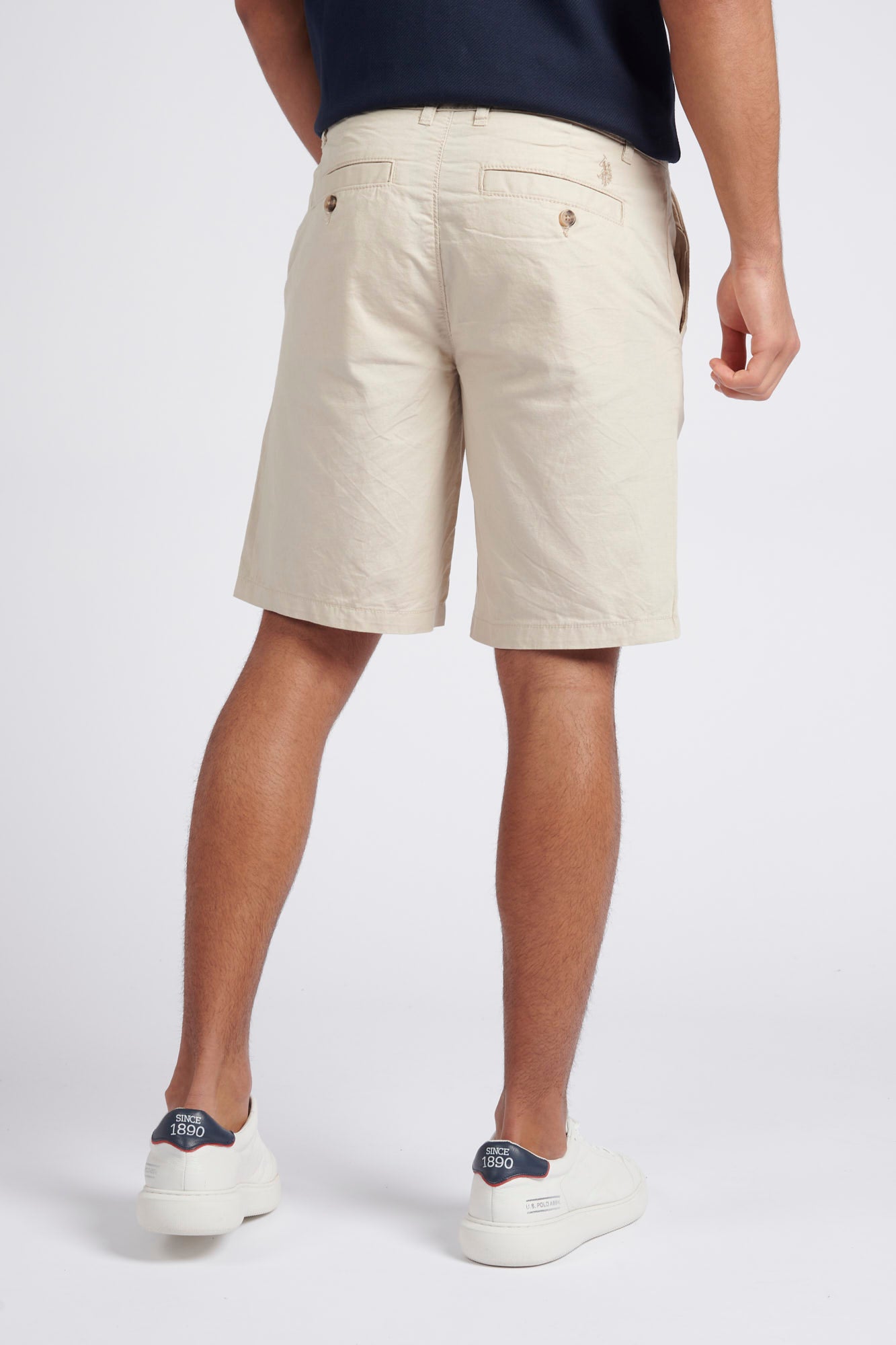 Mens Linen Blend Chino Shorts in French Oak
