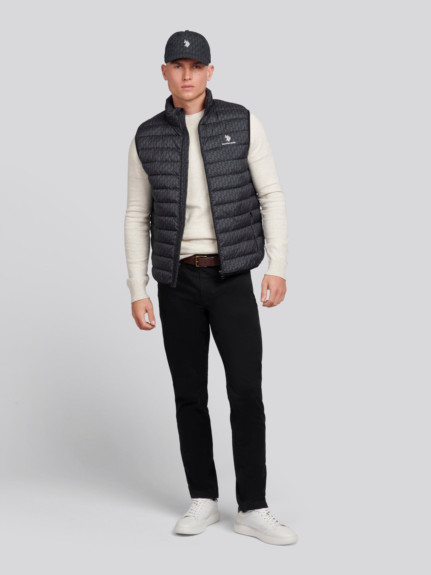 U.S. Polo Assn. Mens Monogram Quilted Gilet in Black – U.S. Polo 