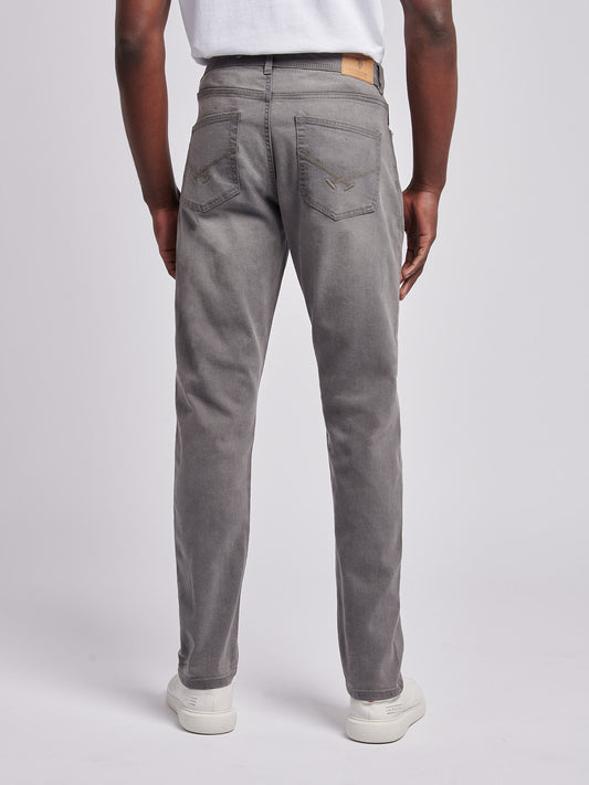 Mens Classic Fit Jean in Grey Wash