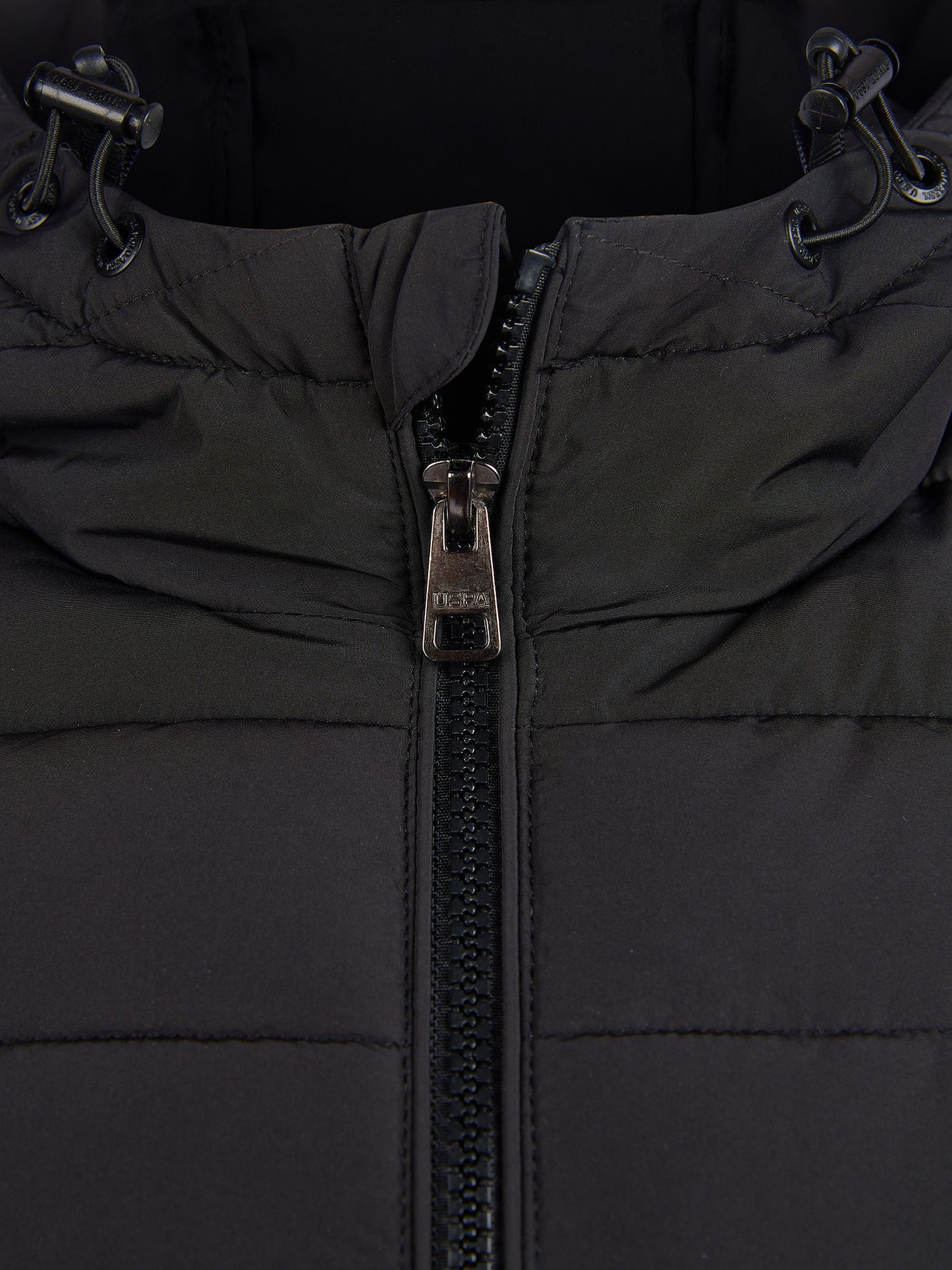 Mens Lightweight Quilt Hooded Puffer Jacket in Black