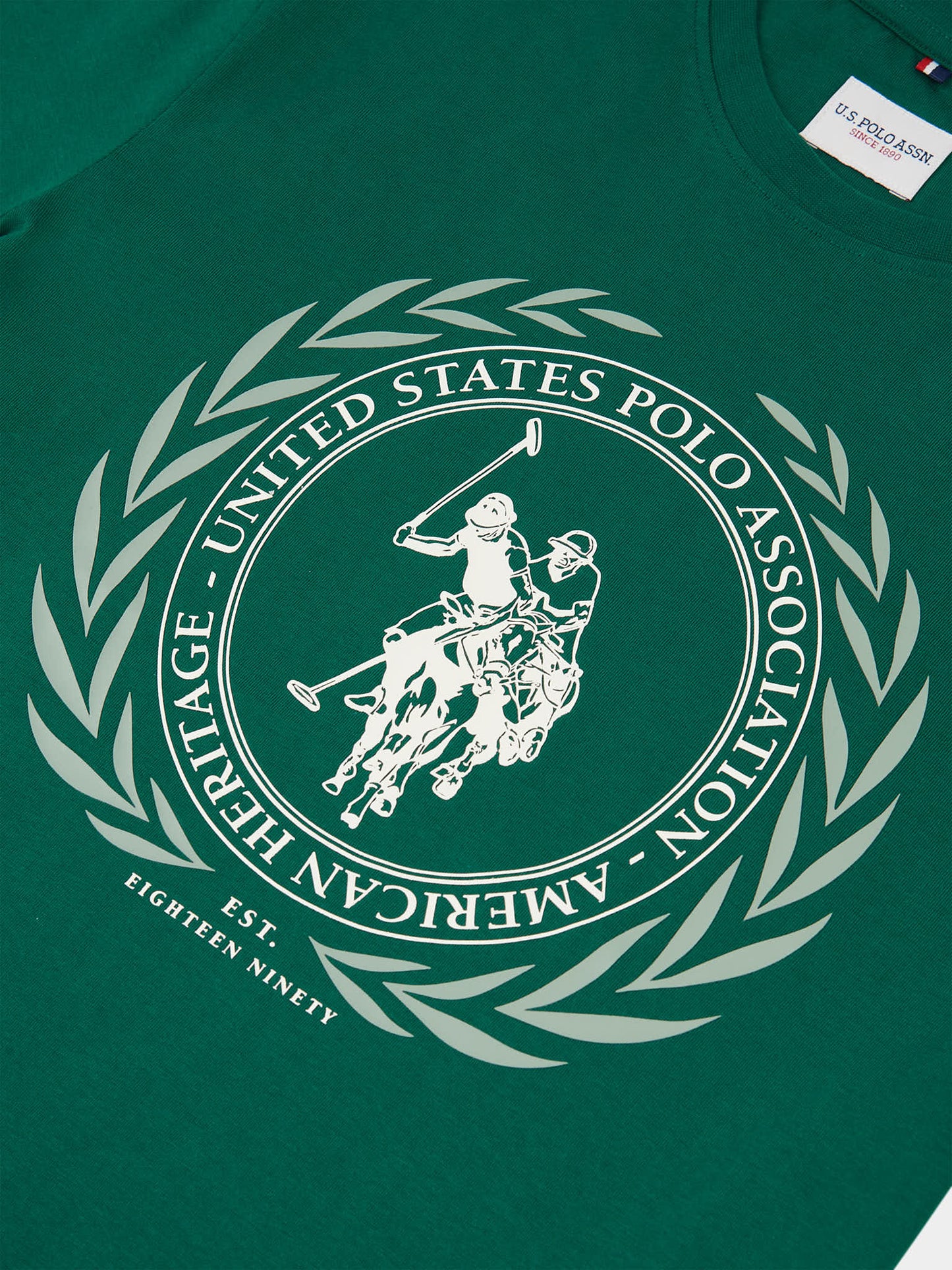 Mens Crest Graphic T-Shirt in Rain Forest