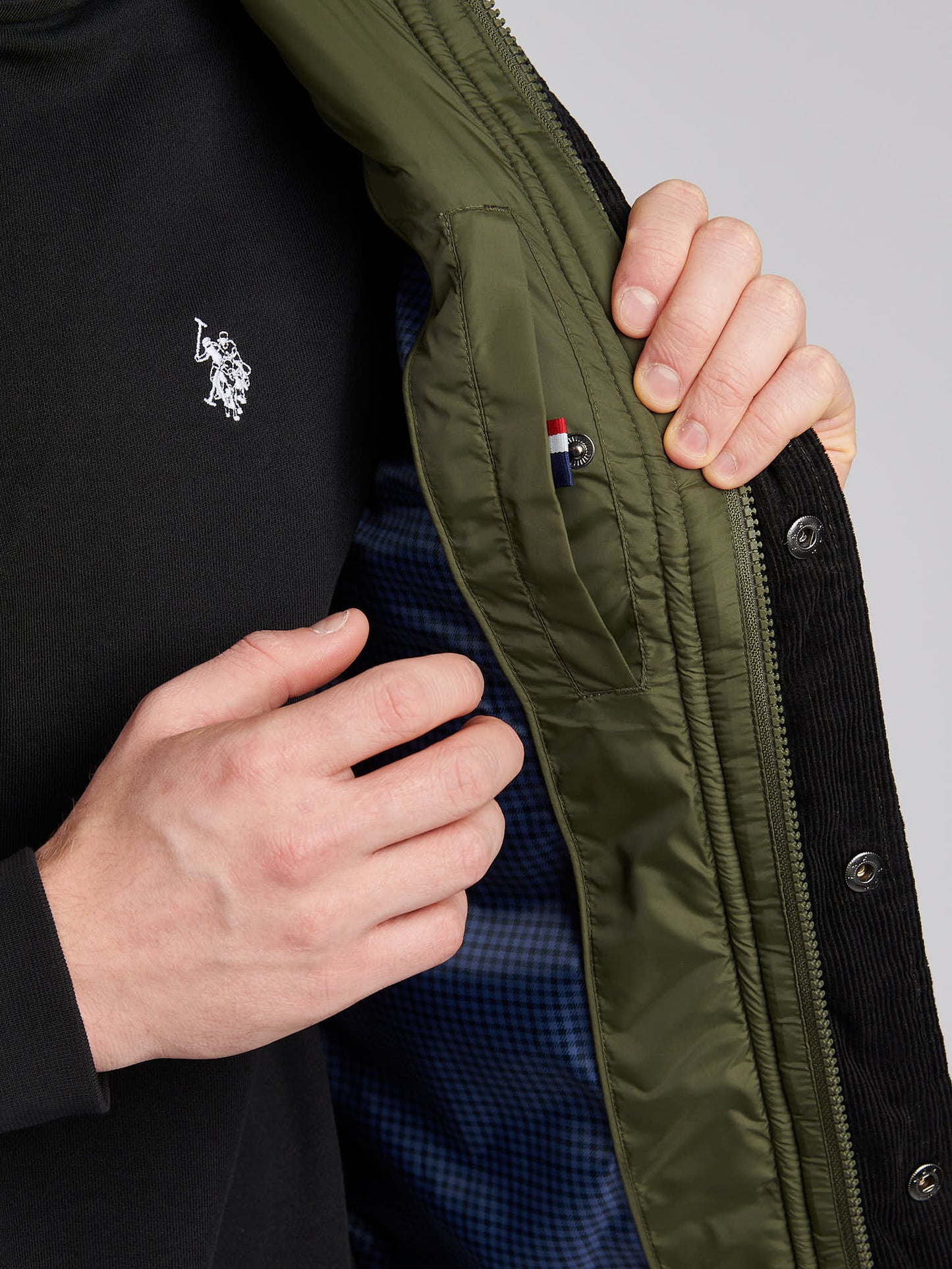 Mens Quilted Hacking Gilet in Forest Night