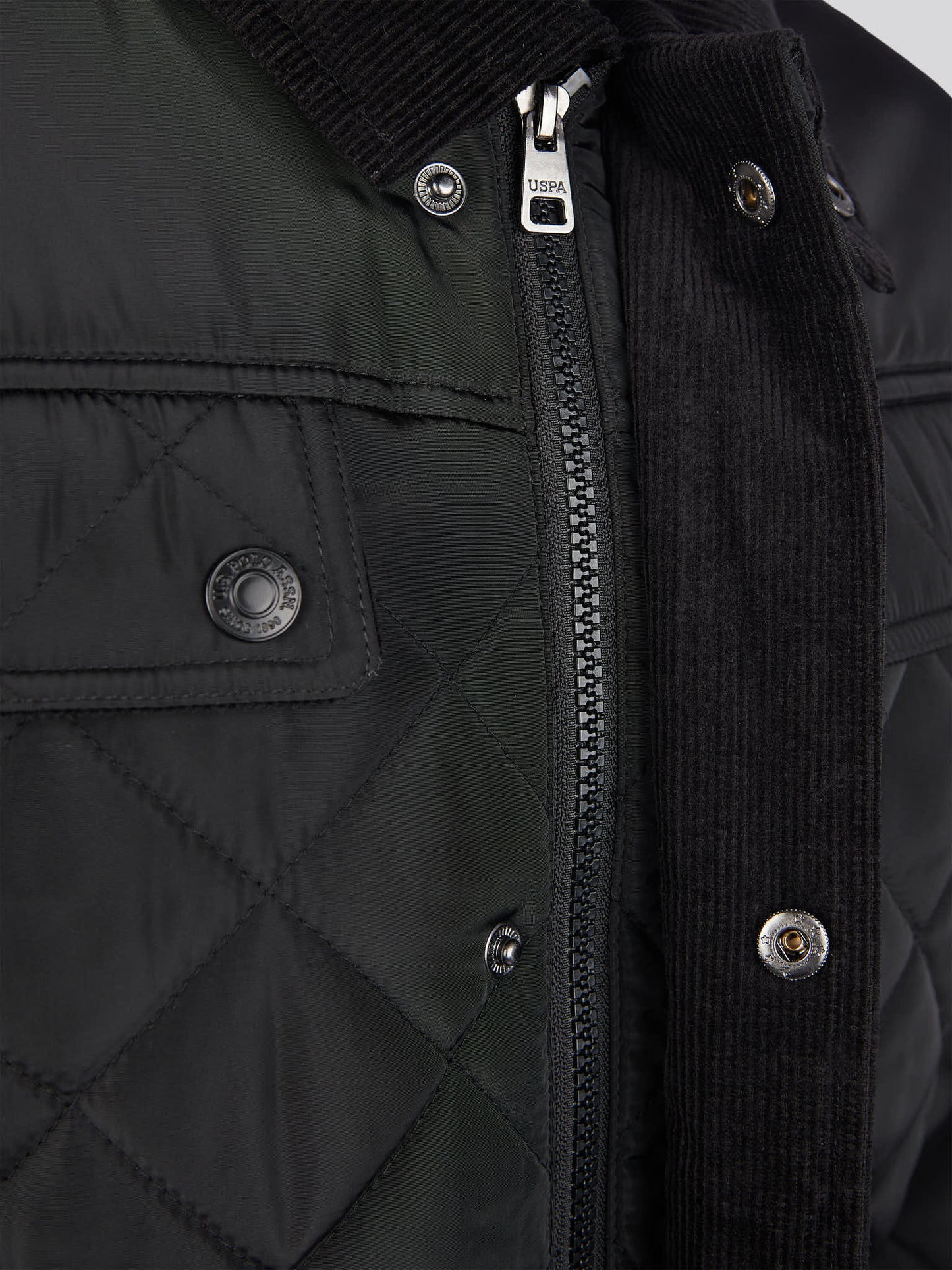 Mens Diamond Quilted Funnel Jacket in Black