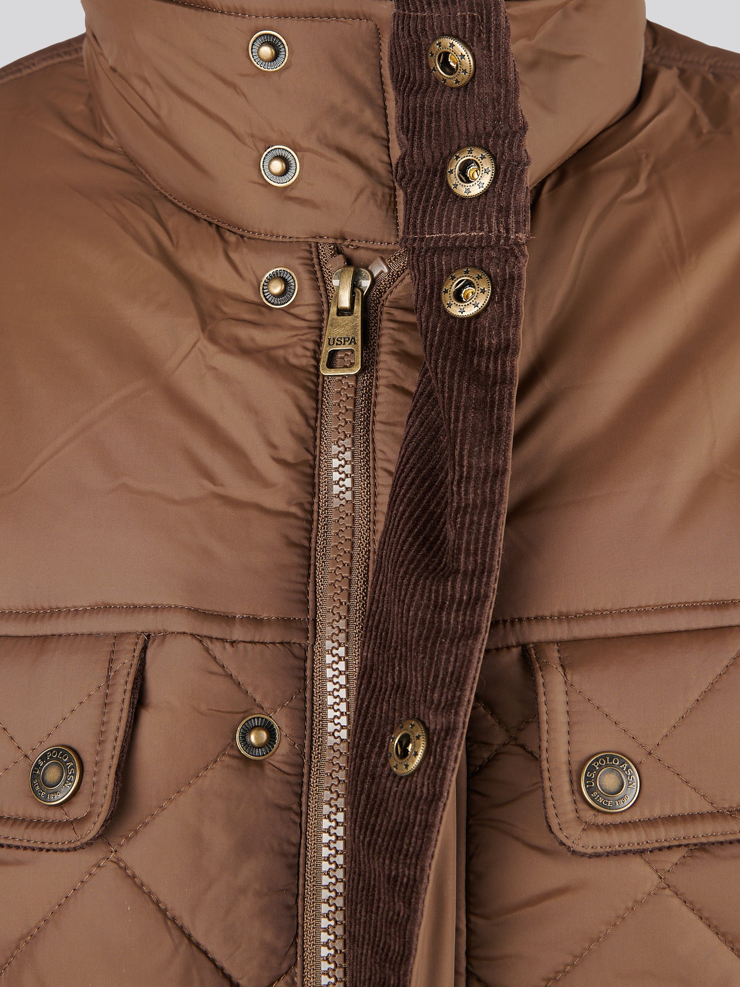 Mens Diamond Quilted Funnel Jacket in Cocoa