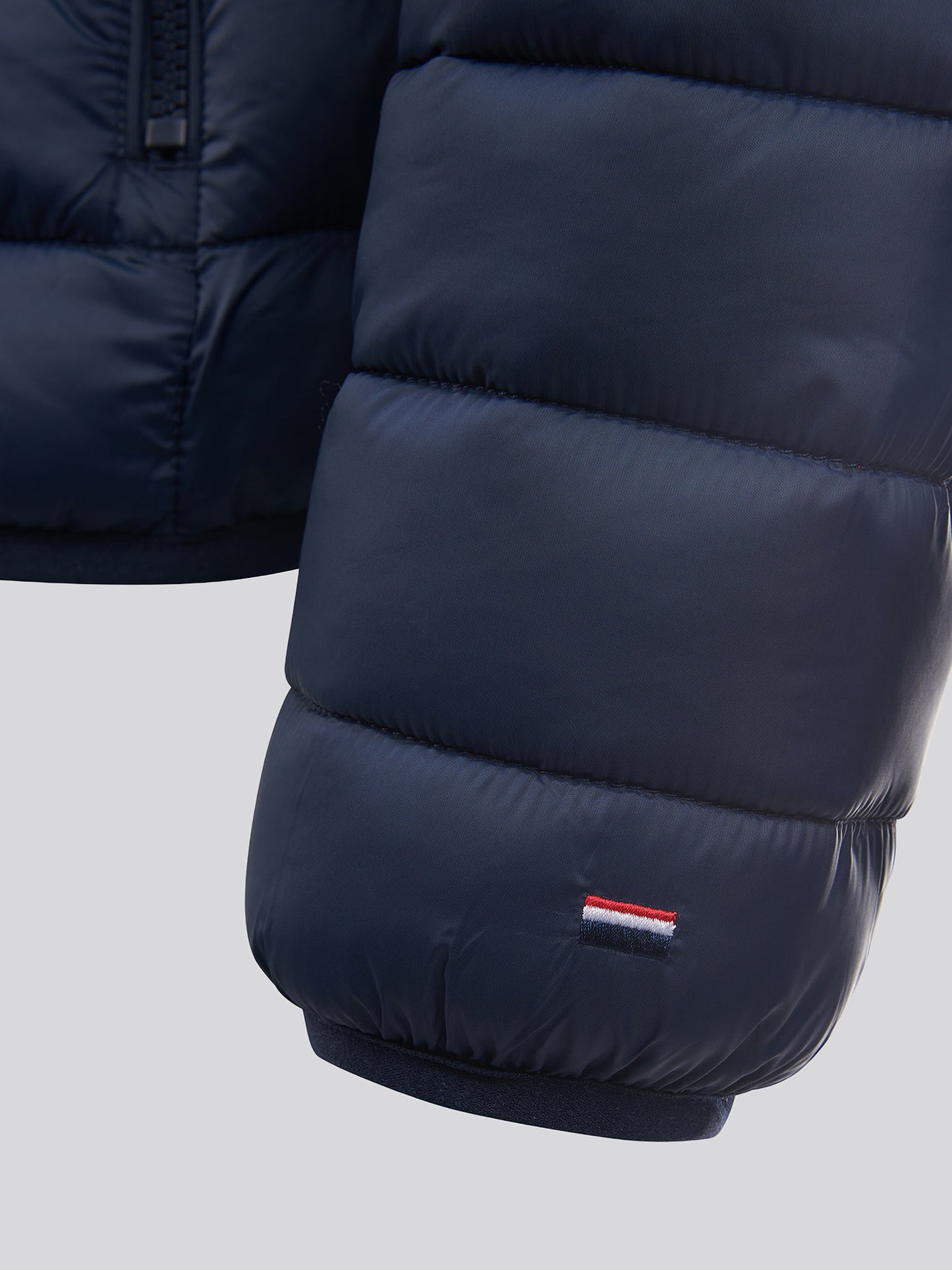 Mens Lightweight Bound Quilted Jacket in Dark Sapphire Navy / Haute Red DHM